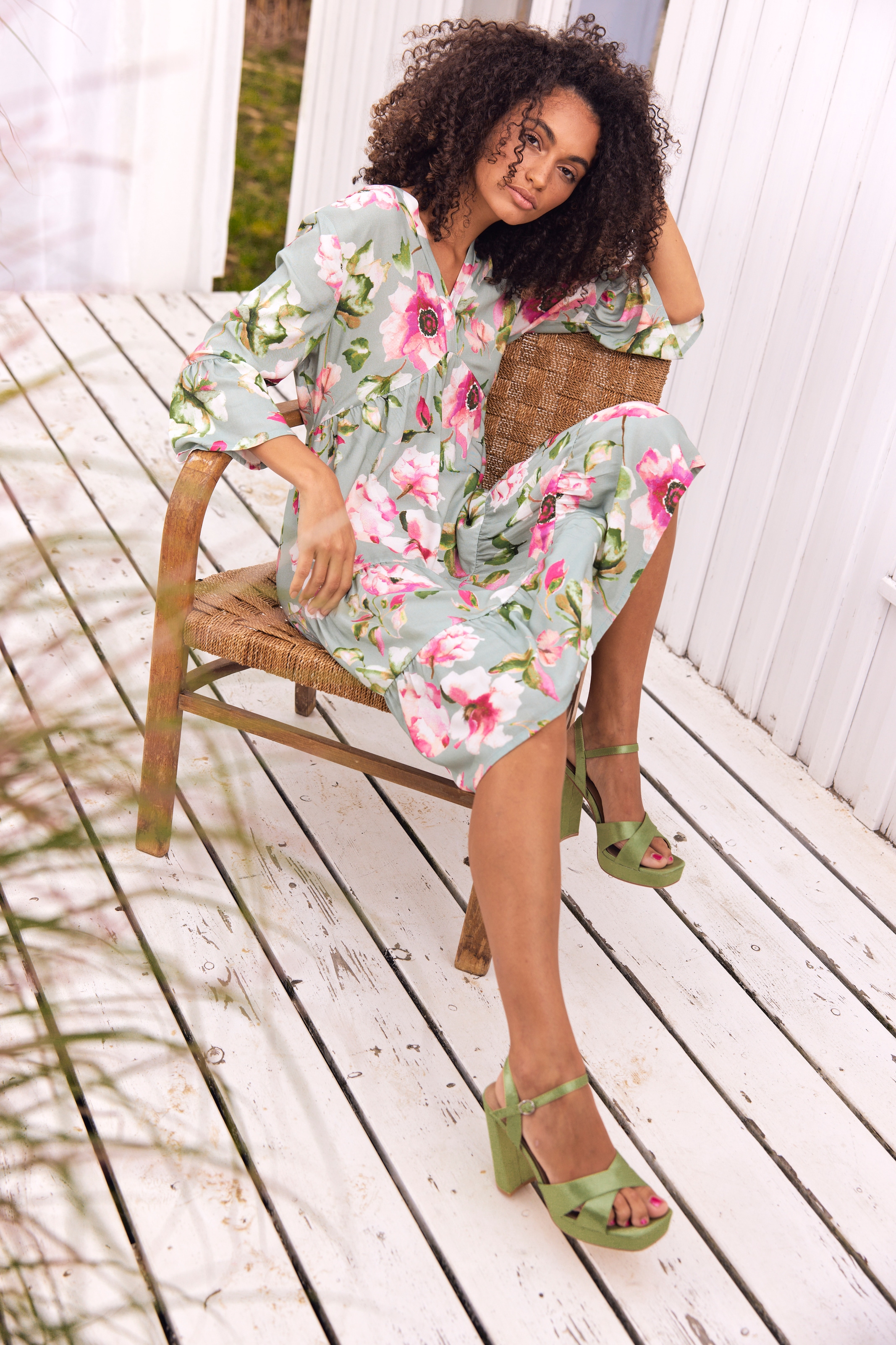 Aniston CASUAL Tunikakleid, mit fantasievollem Blumendruck online shoppen  bei Jelmoli-Versand Schweiz