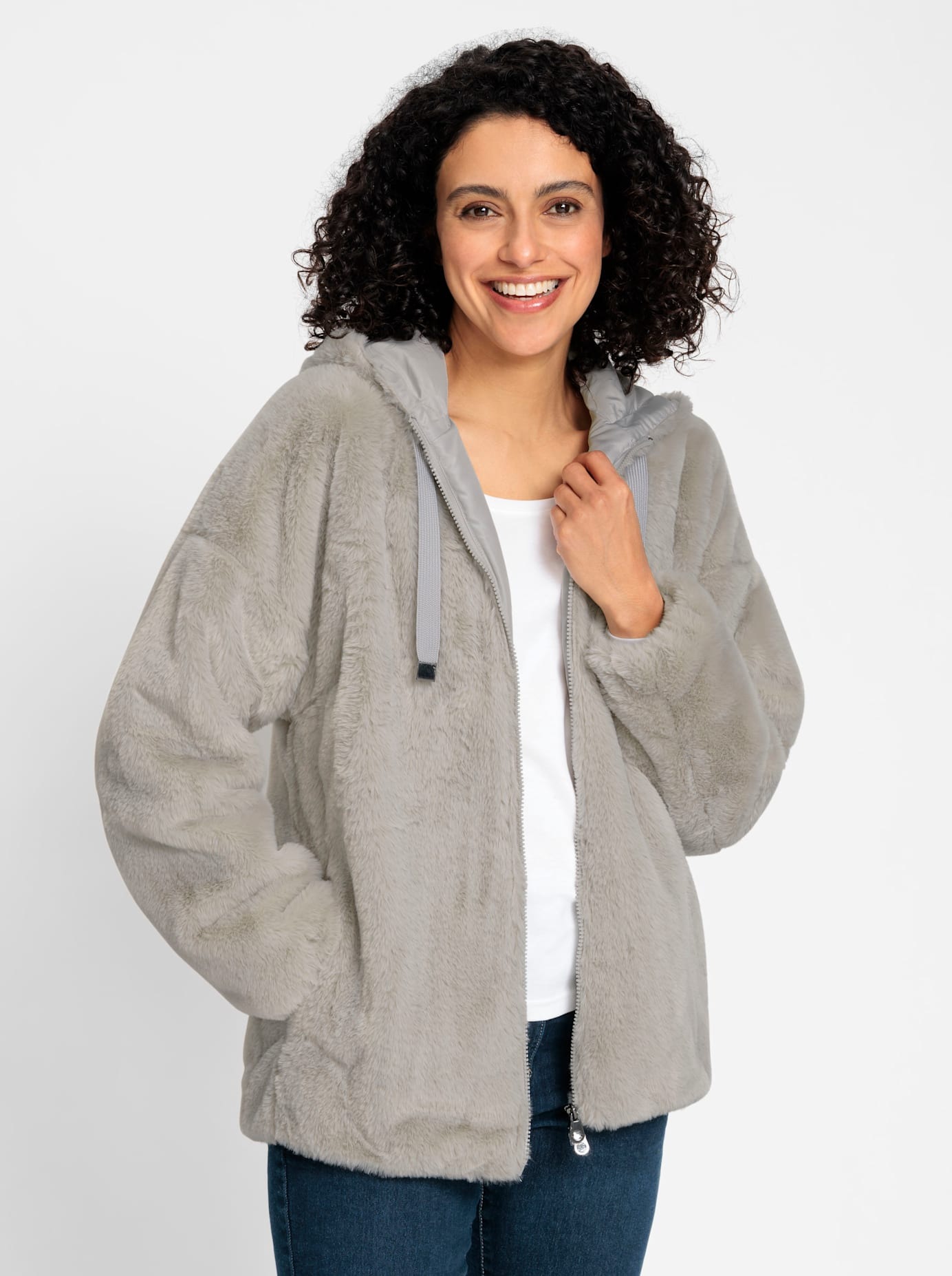Inspirationen Fellimitatjacke mit Kapuze