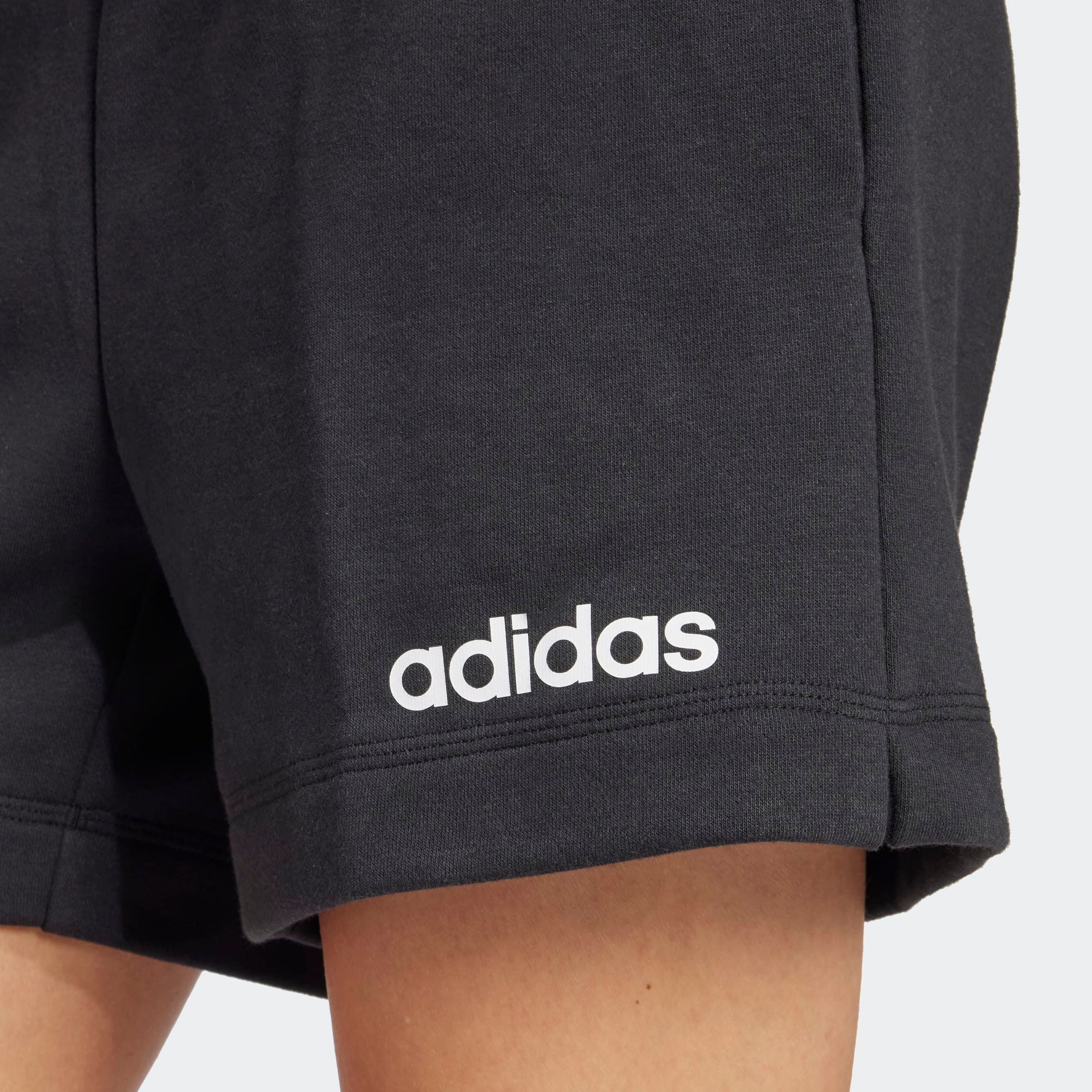 adidas Sportswear Shorts »W LIN FT SHO«, (1 tlg.)