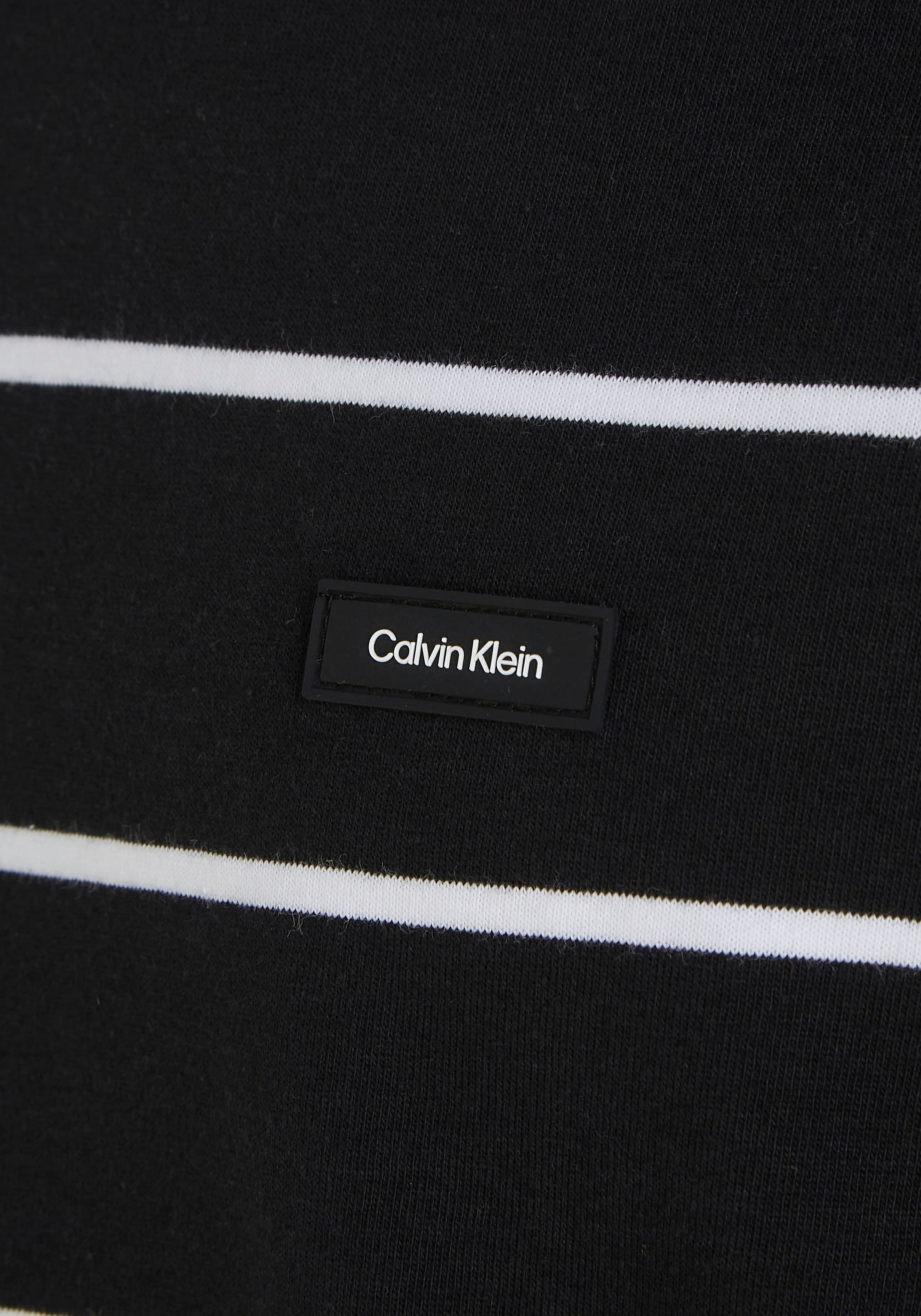 Logo der auf | Klein Calvin shoppen online mit Brust Jelmoli-Versand Calvin Kurzarmshirt, Klein