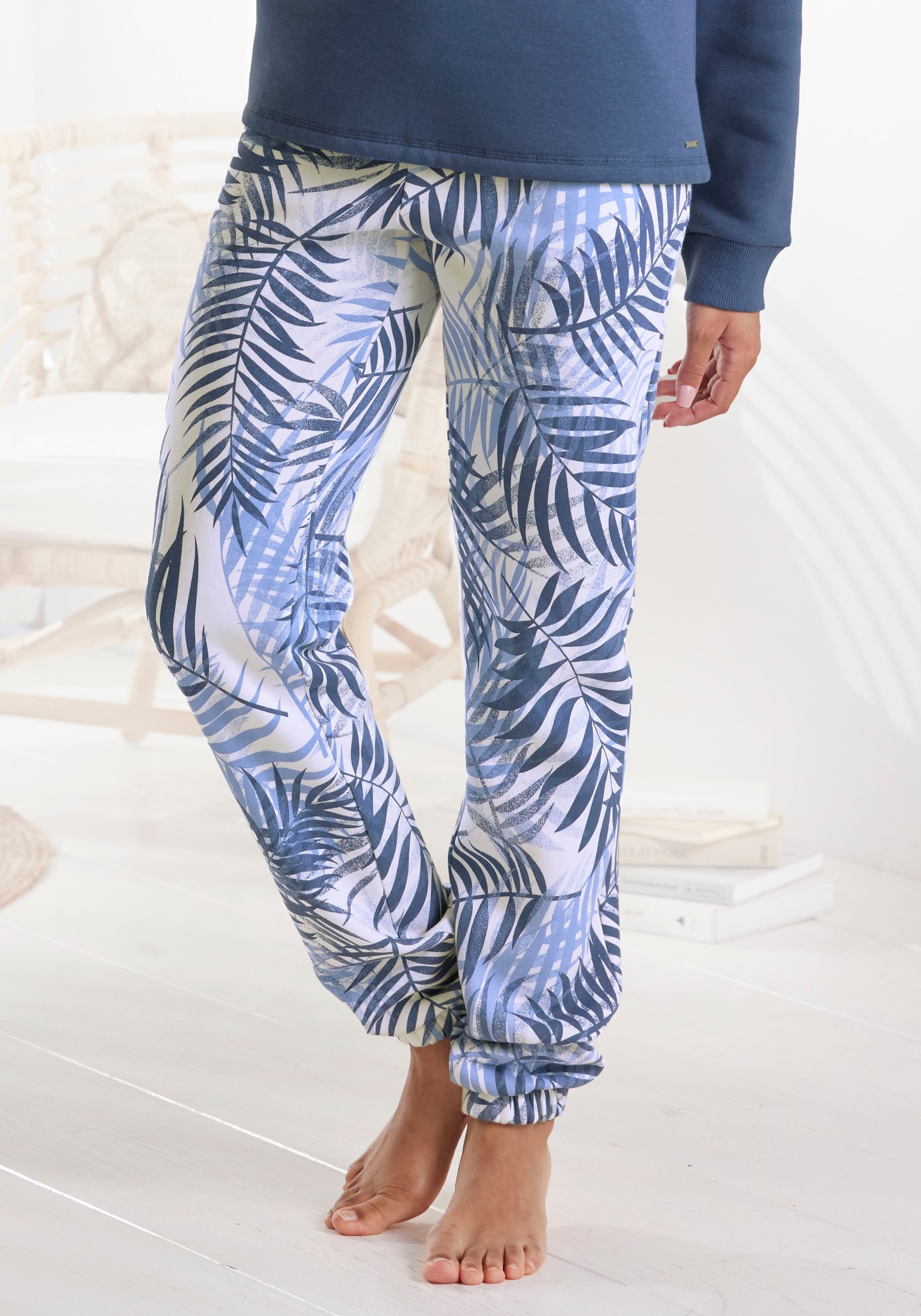 Sweatpants »-Loungehose«, (1 tlg.), mit Allover-Druck, Loungewear