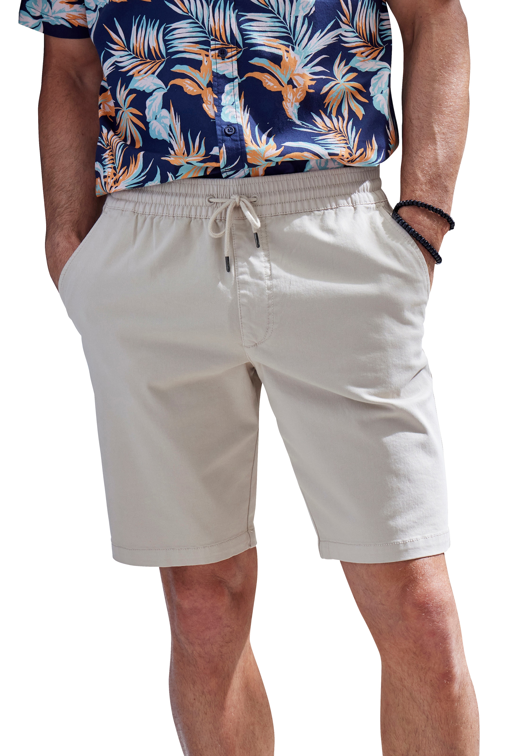 John Devin Shorts »Bermuda«, kurze Hose aus elastischer, gewebter Baumwollqualität