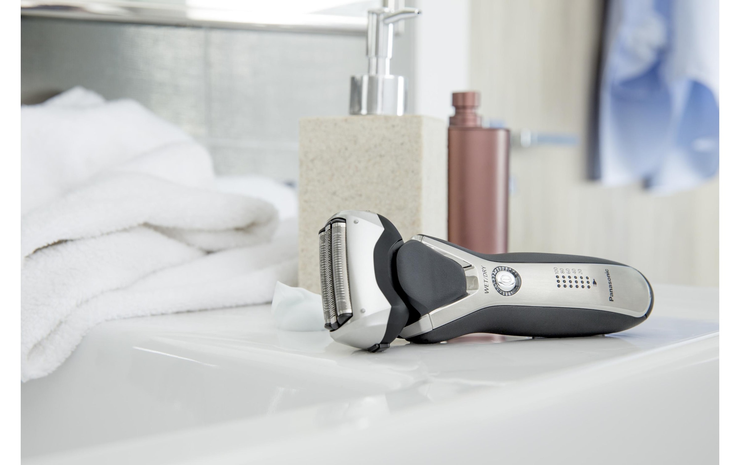 Panasonic Gesichtshaarrasierer »Wet-Dry ES«