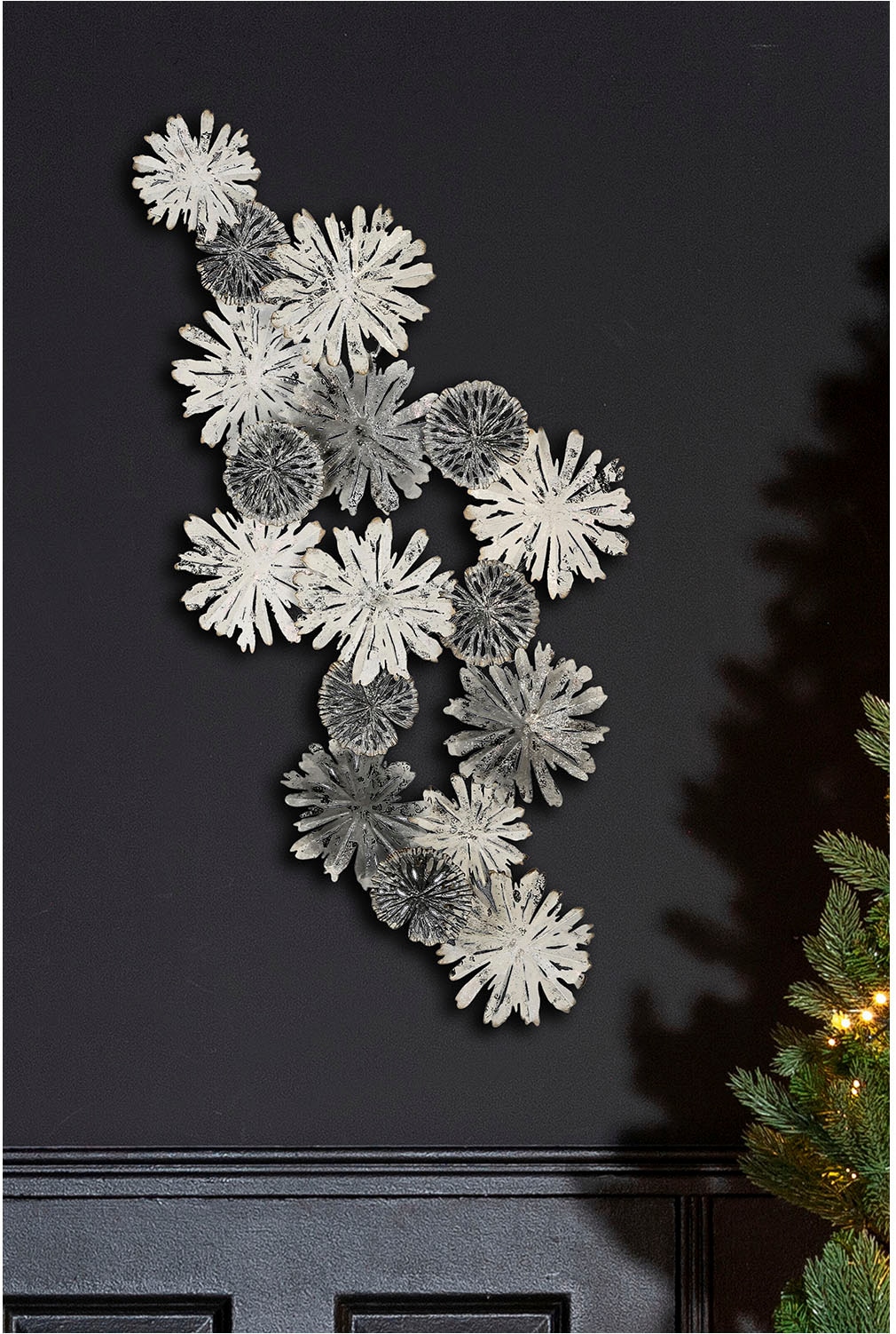 Casablanca by Gilde Wanddekoobjekt »Wandrelief Blanc grau; silberfarben; weiss H. 70 cm«, (1 St.)