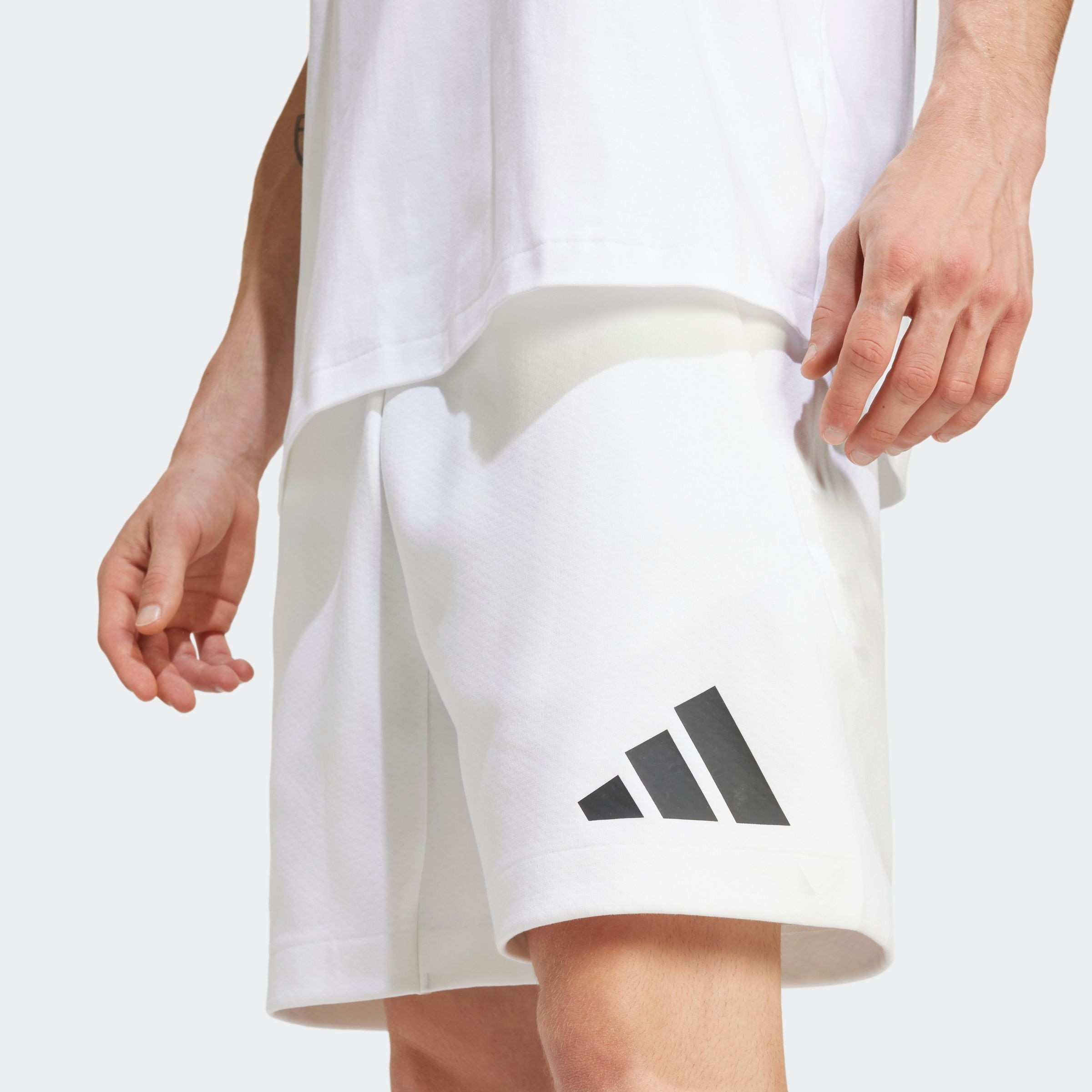 adidas Sportswear Shorts »M Z.N.E. SHO«, (1 tlg.)