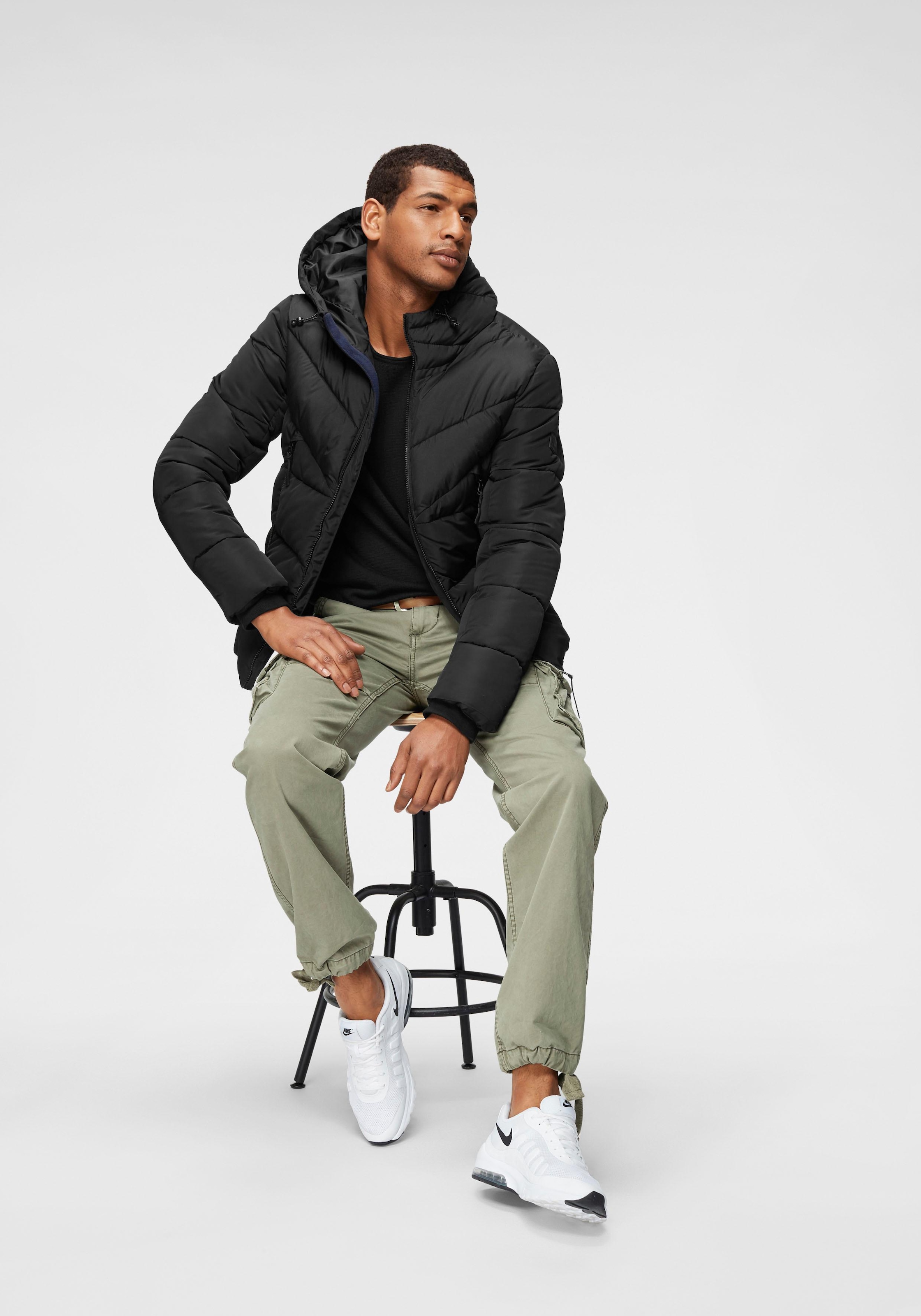 Alpha Industries Cargohose »Jet Pant«, mit seitlichen Cargotaschen und Kordelzug am Beinabschluss