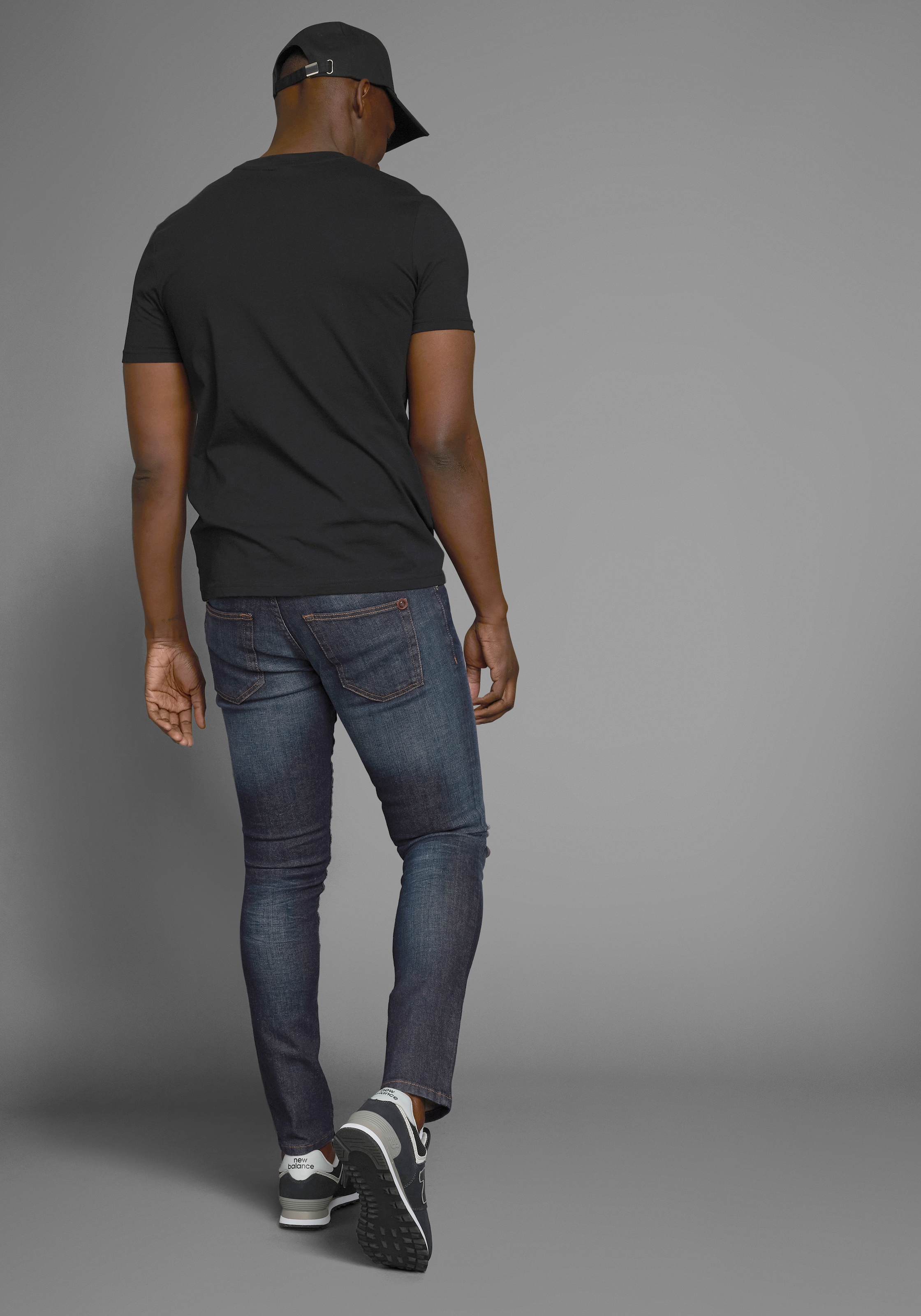Bruno Banani Slim-fit-Jeans »Jimmy (Stretch)«, schmale Beinform, niedrige Leibhöhe, mit Button-Fly