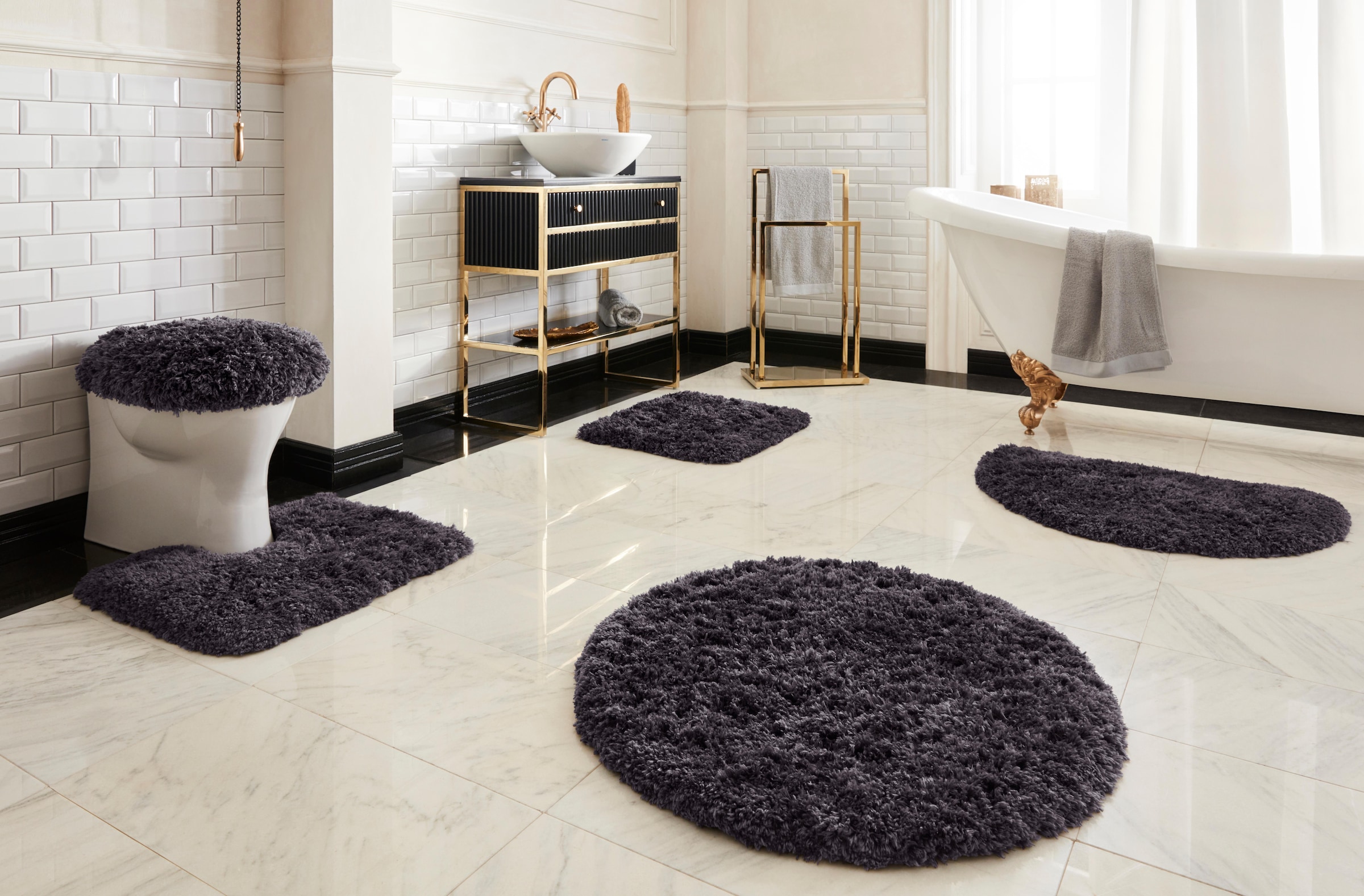 Guido Maria Kretschmer Home&Living Badematte »Micro exclusiv, Badvorleger, Badezimmer Teppich«, rutschhemmend beschichtet, strapazierfähig-schnell trocknend-fussbodenheizungsgeeignet, Badteppich, Badematten auch als 3 teiliges Set & rund erhältlich