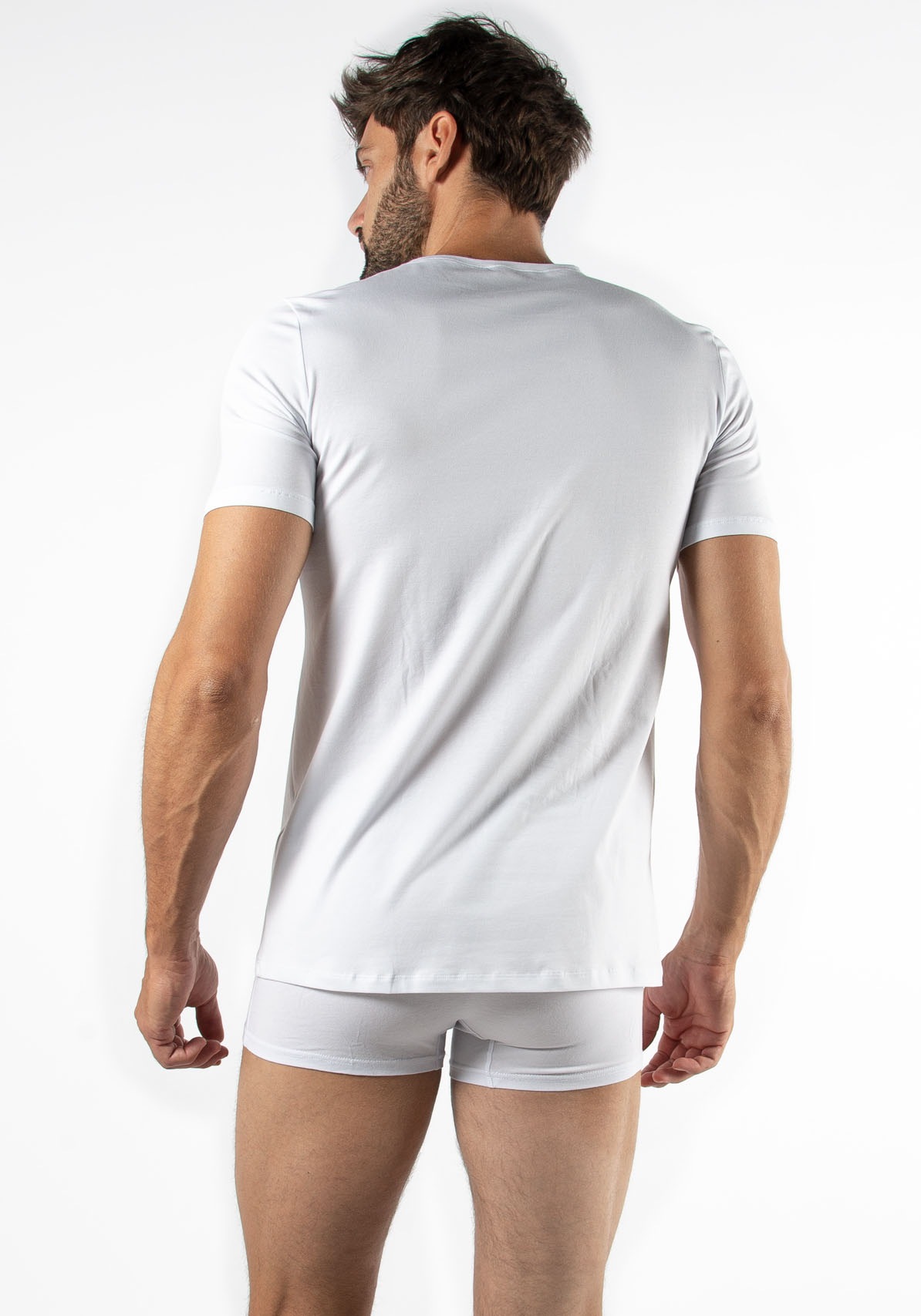 Fila T-Shirt, (2er Pack), mit klassischem Rundhalsausschnitt und Kurzarm