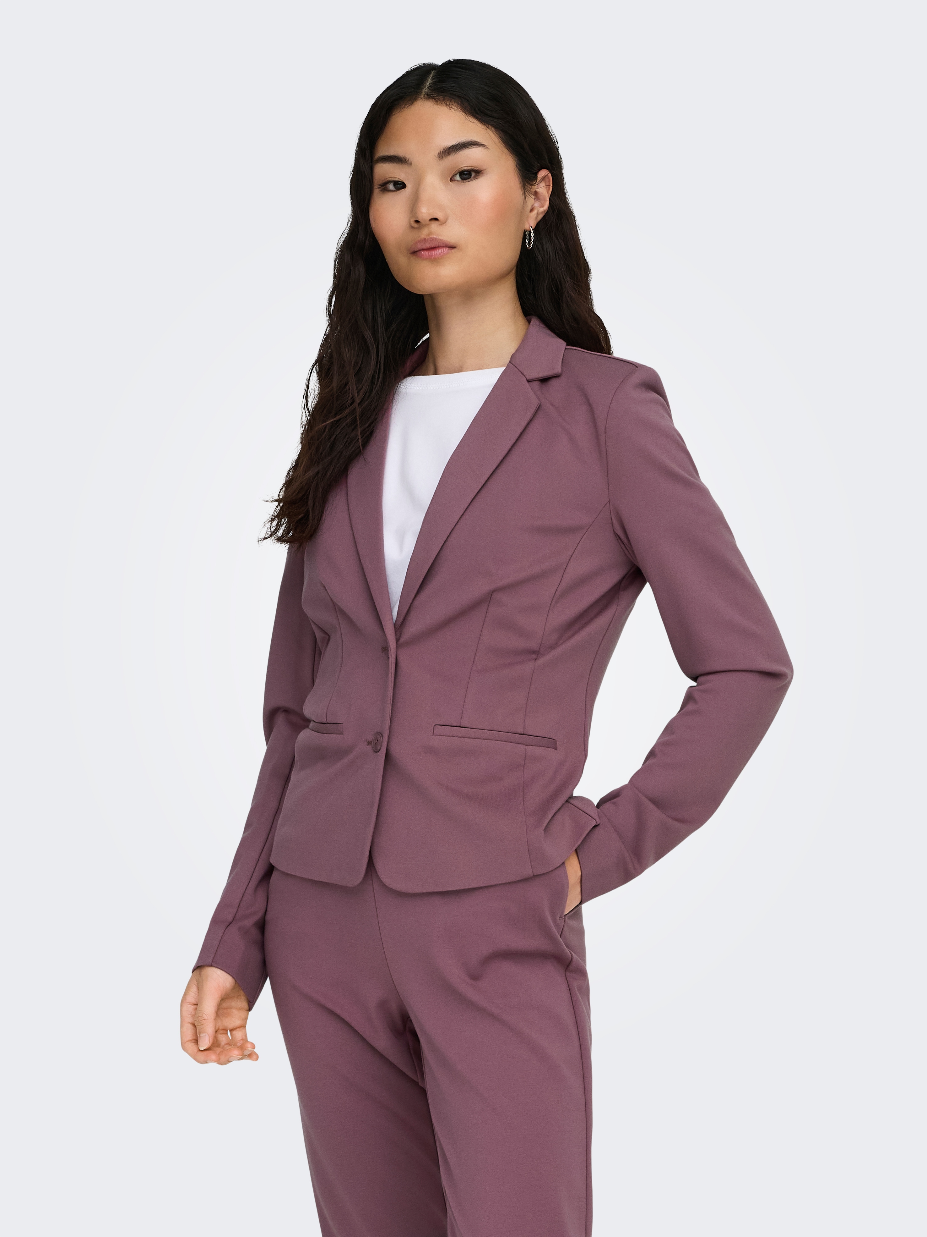 ONLY Jerseyblazer "ONLPOPTRASH – 2-Knopf Blazer mit taillierter Silhouette" regular fit, Milano Rib, Materialmix, Reverskragen, unifarben