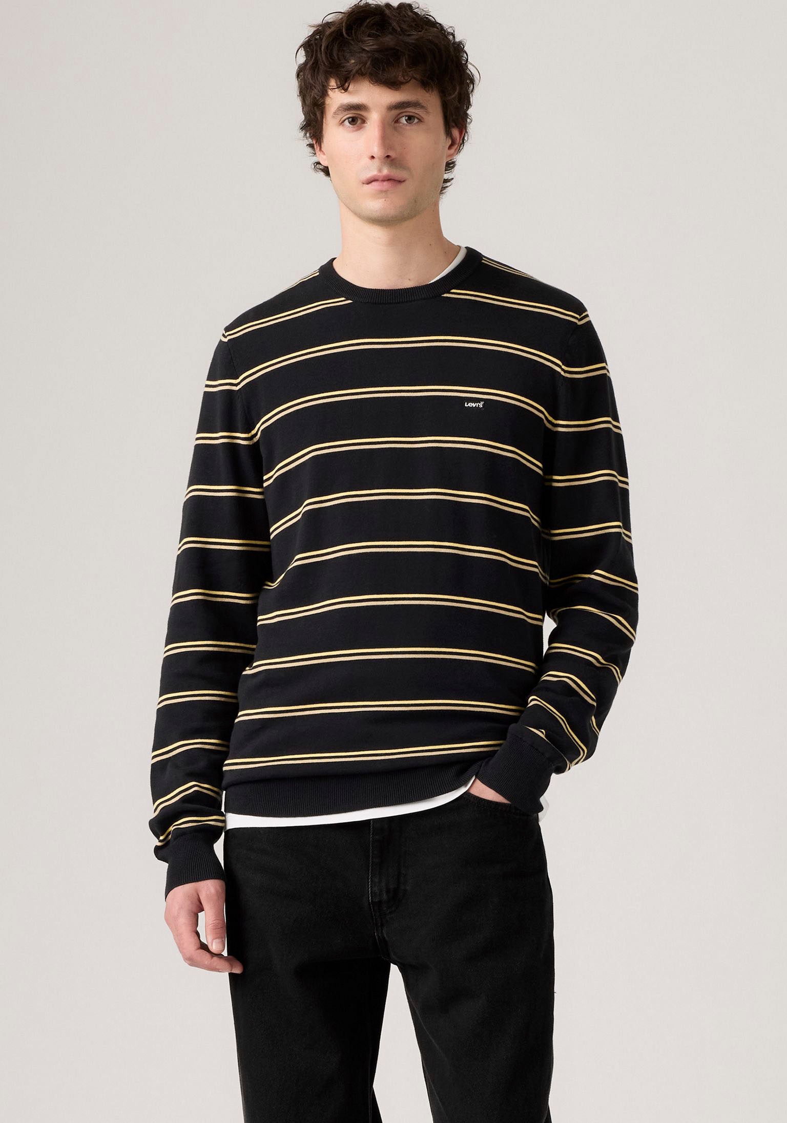 Levi's® Rundhalspullover Formstabiler Feinstrick dank Elasthan