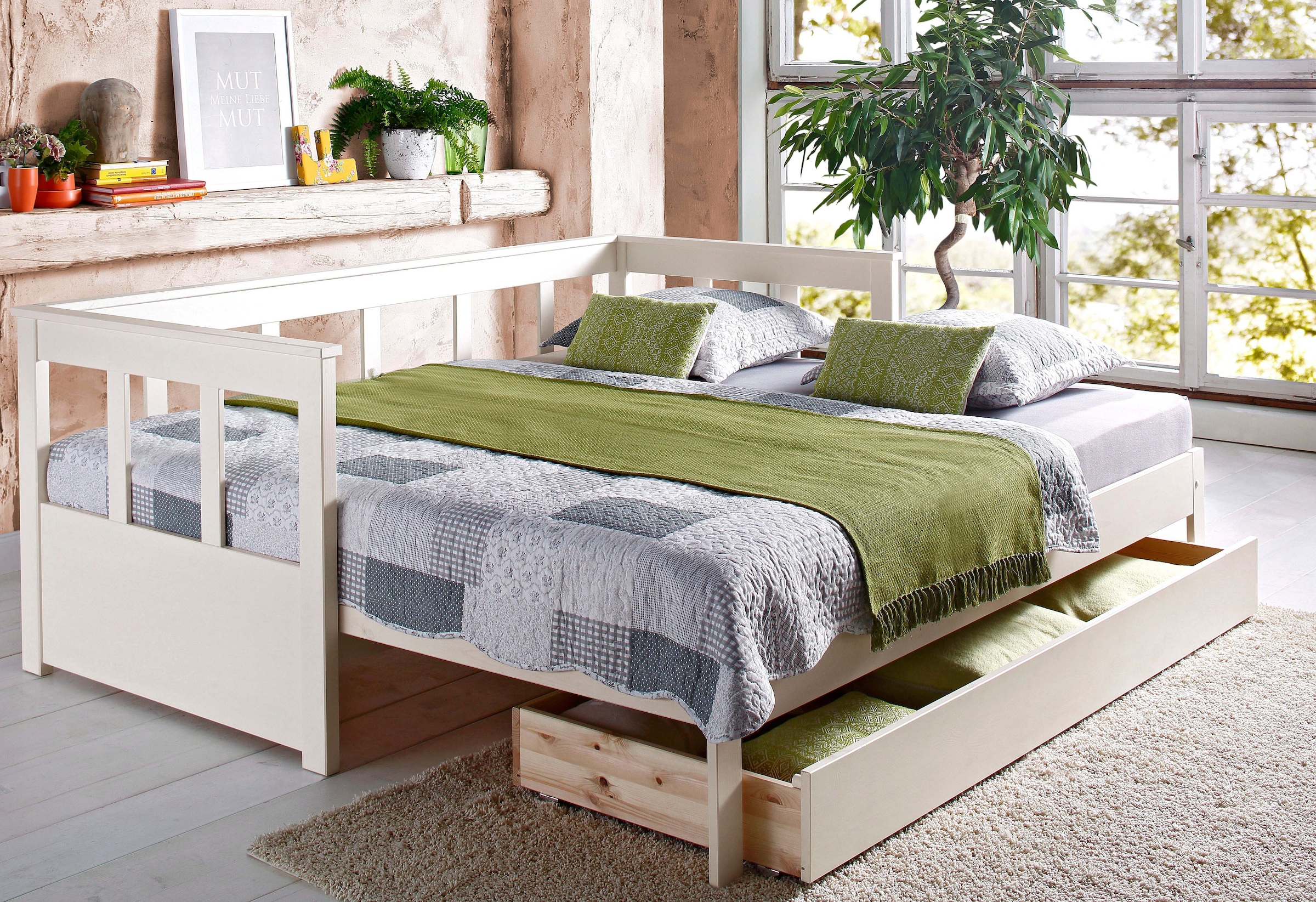 Home affaire Daybett »"AIRA" Kinderbett, Gästebett, Skandi- Design, Schublade optional«, (FSC® zertifiziertes Massivholz), mit ausziehbarer Liegefläche, ideal fürs Jugend- oder Gästezimmer