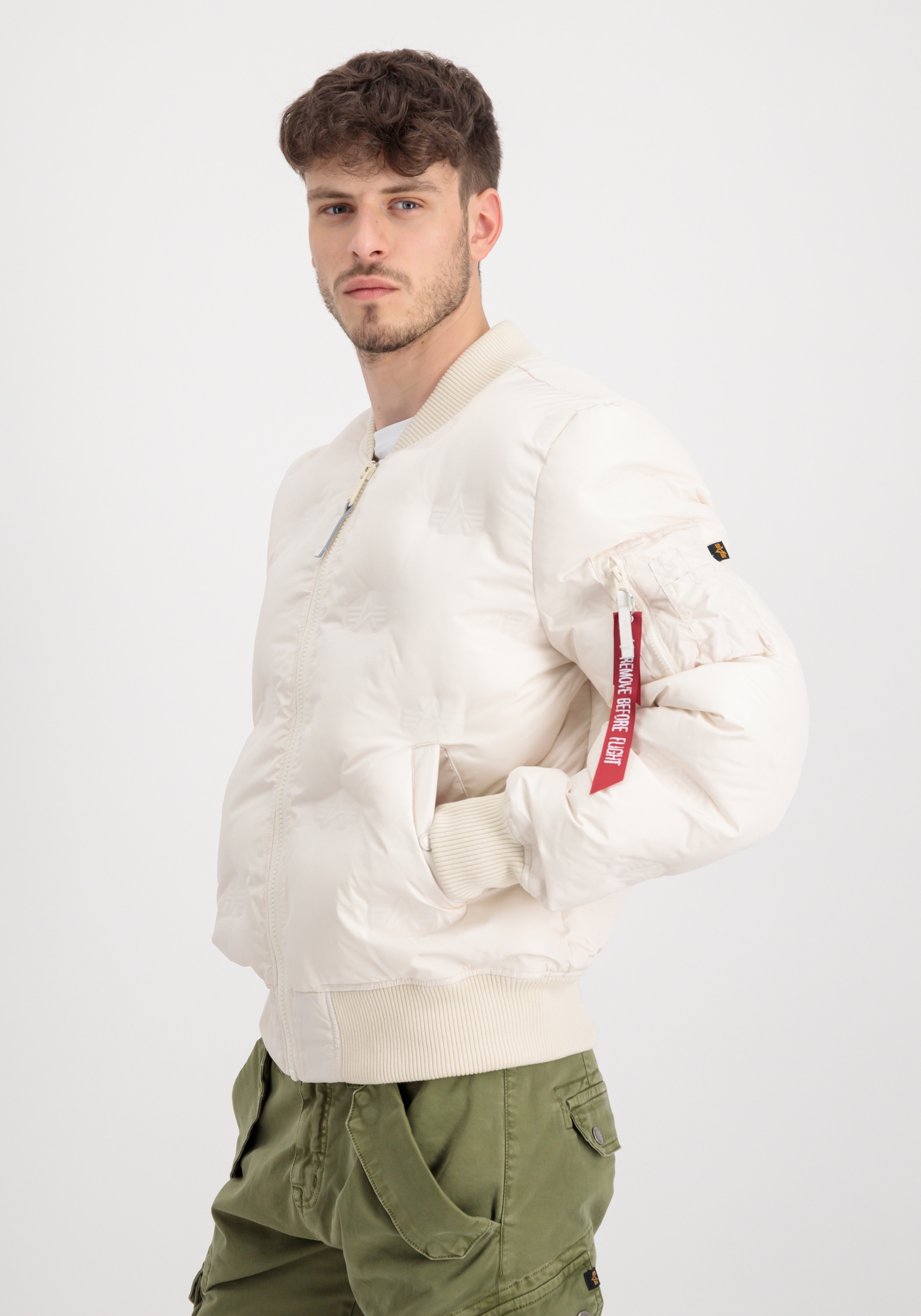 Alpha Industries Winterjacke »MA-1 Emb. Logo Puffer«