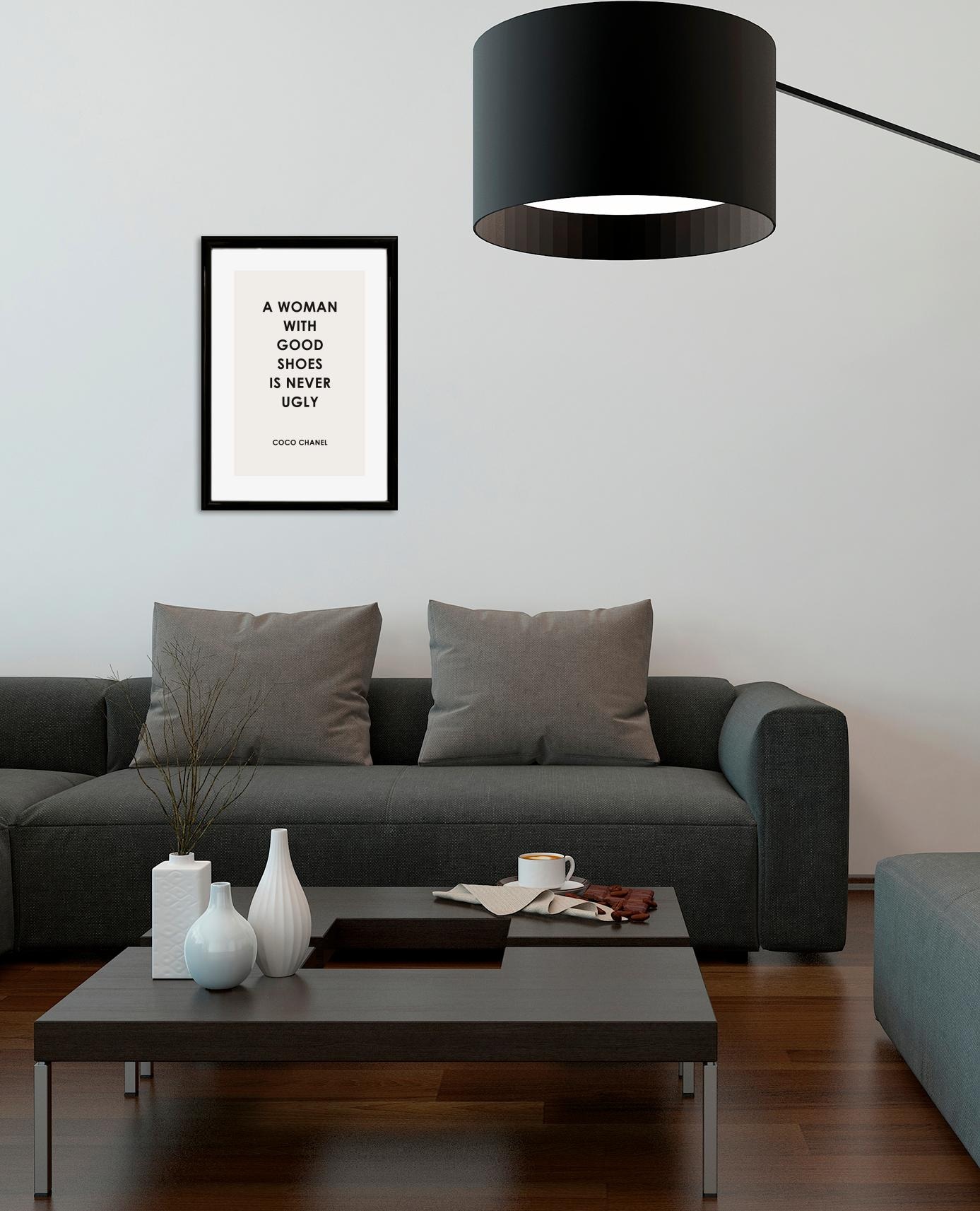 Leonique Bild »Zitat Coco Chanel«, Schriftzug-Schriftzüge-Motivationsbilder-Schwarz-Weiss-Sprüche & Texte, HD Premium Poster-Druck inkl. Holzrahmen
