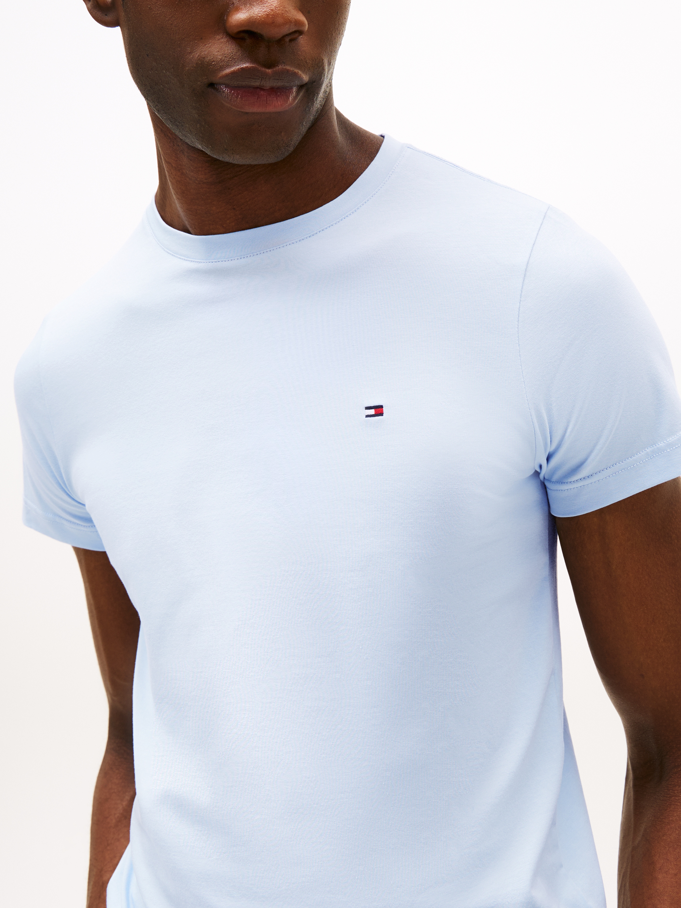 Tommy Hilfiger T-Shirt »STRETCH SLIM FIT TEE«, mit Rundhalsausschnitt