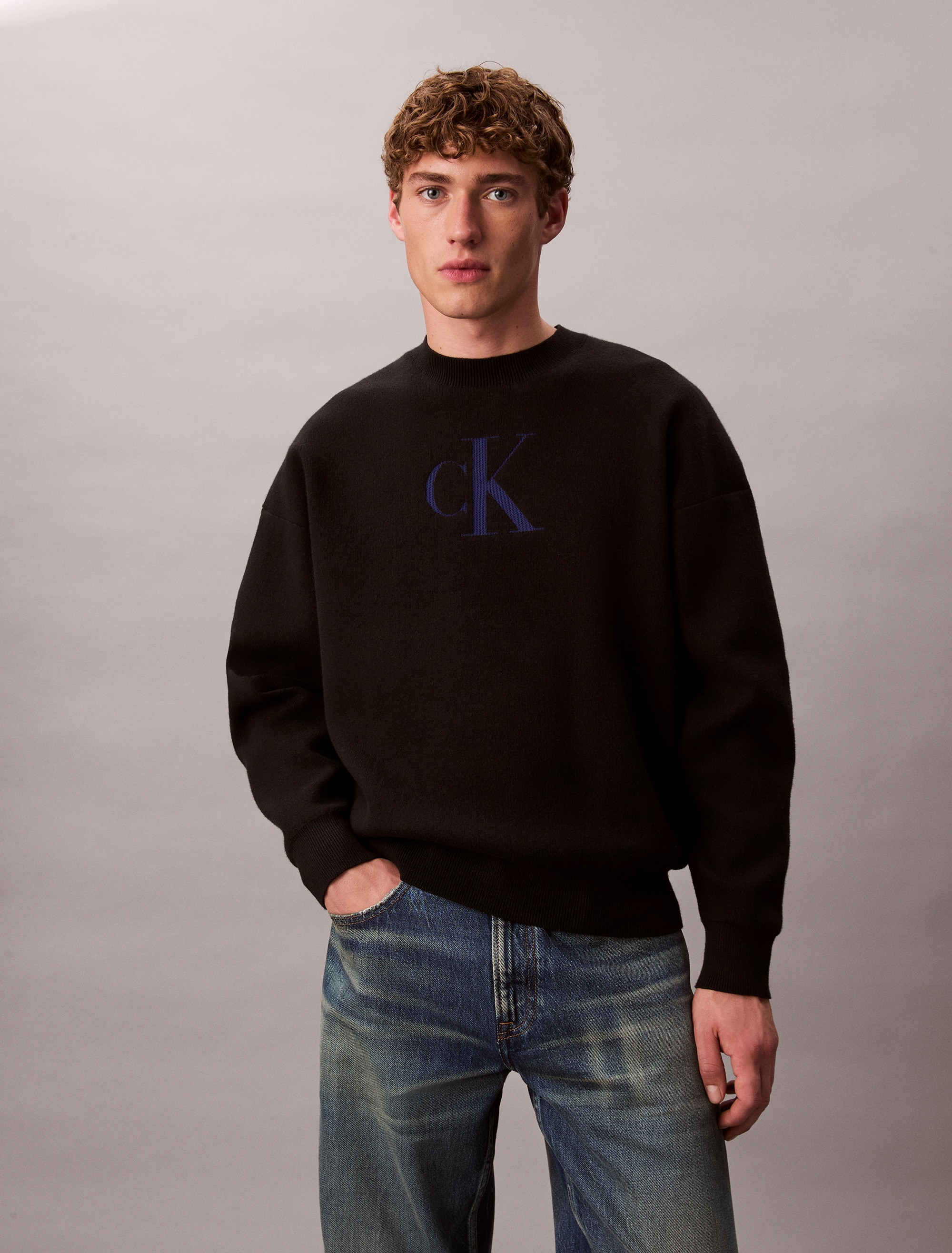 Calvin Klein Jeans Rundhalspullover »LS CTTN CASHMERE 3D LOGO CRWNK S« Mit Rundhalsausschnitt, regular fit