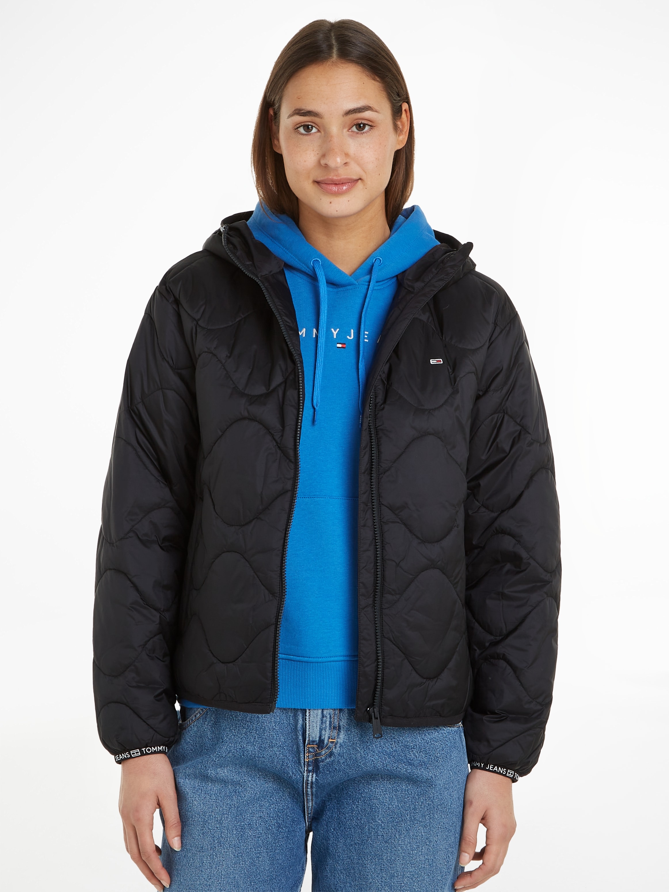 Steppjacke »TJW QUILTED TAPE HOOD PUFFER EXT«, mit Kapuze, mit Logostickerei