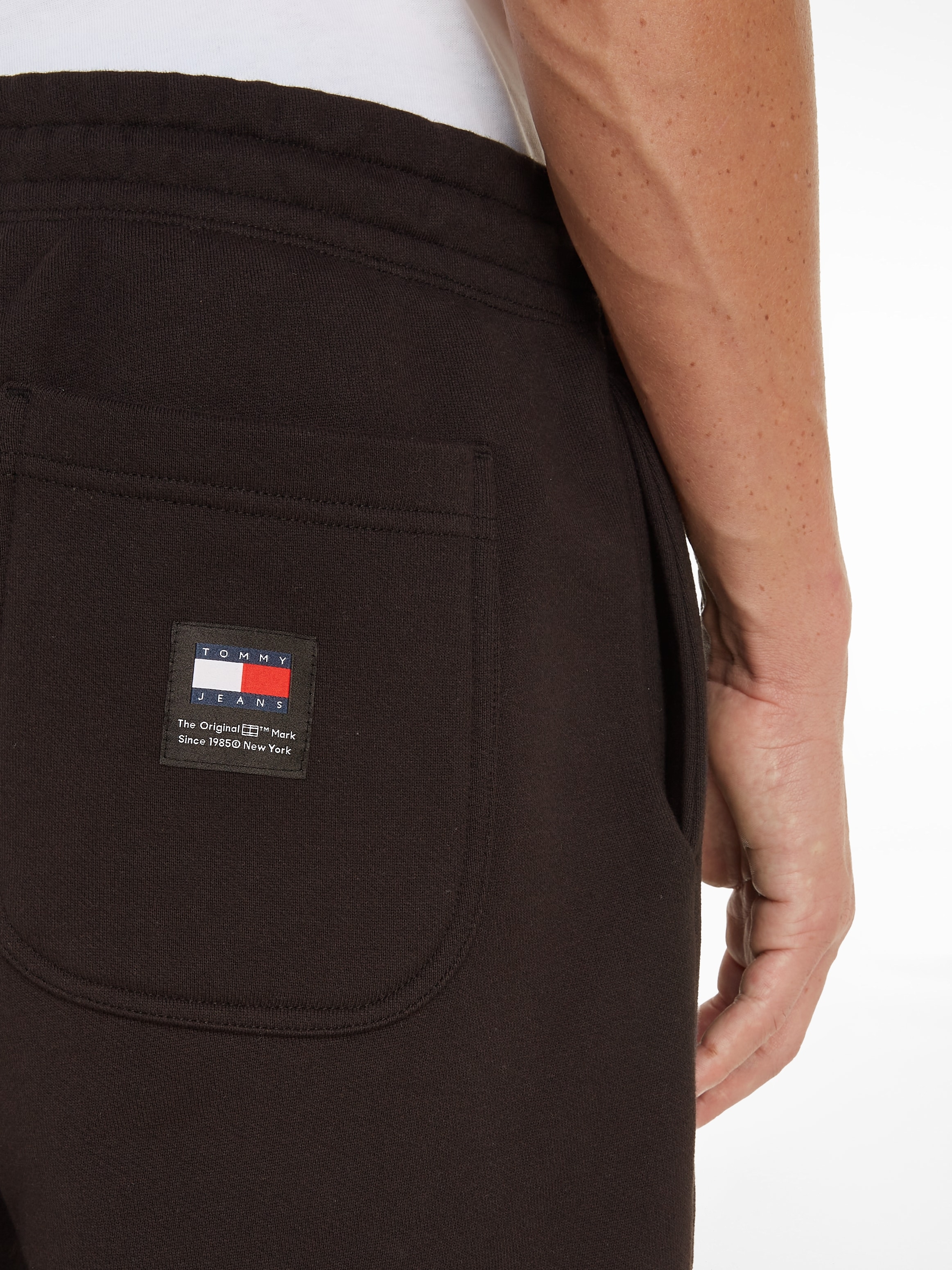 Tommy Jeans Plus Sweatpants »TJM RLX NEW CLASSICS JOG EXT«, mit Tommy Jeans  Schriftzug online bestellen | Jelmoli-Versand