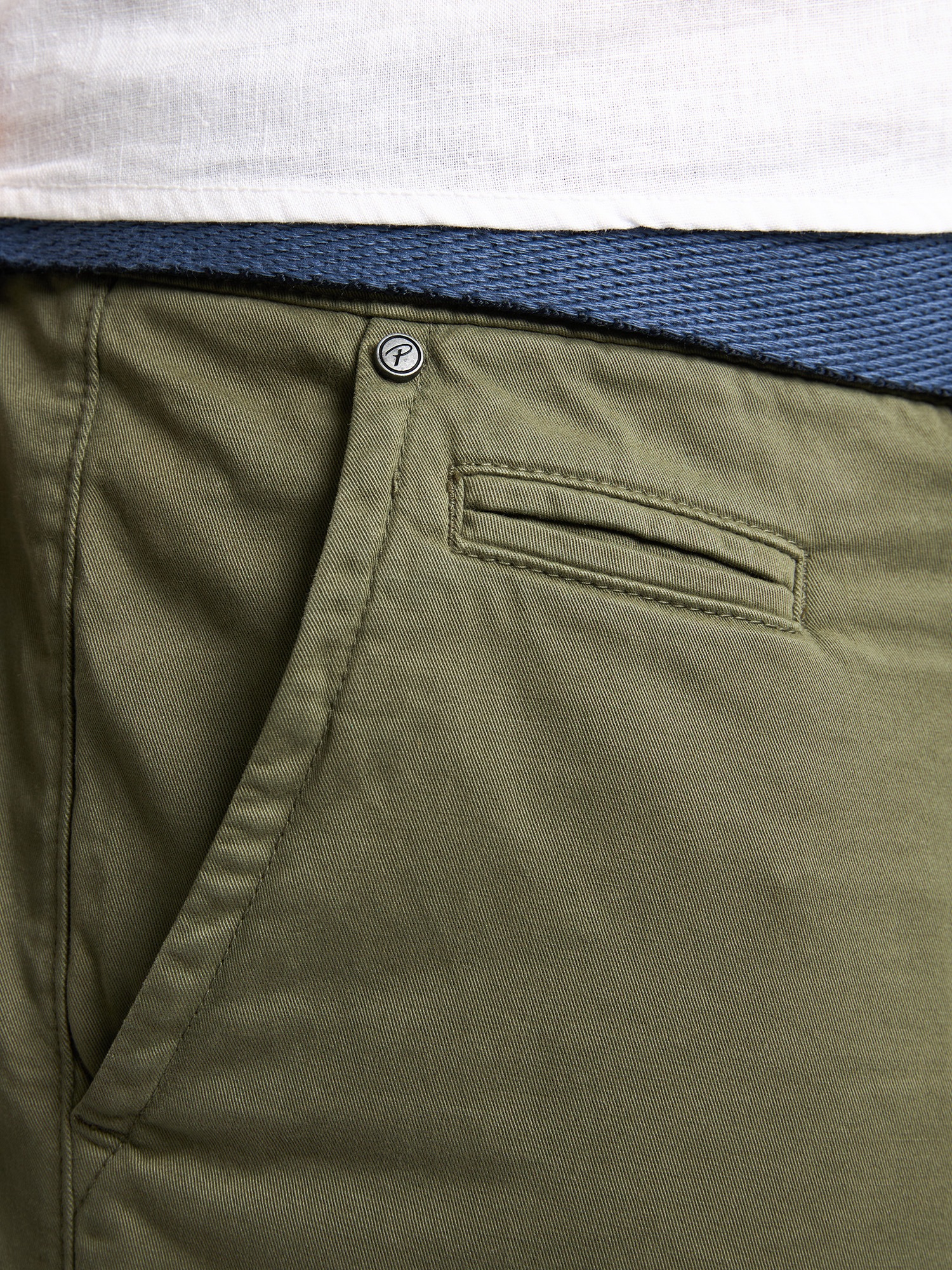 Petrol Industries Chinoshorts, Sommerhose mit Gürtel