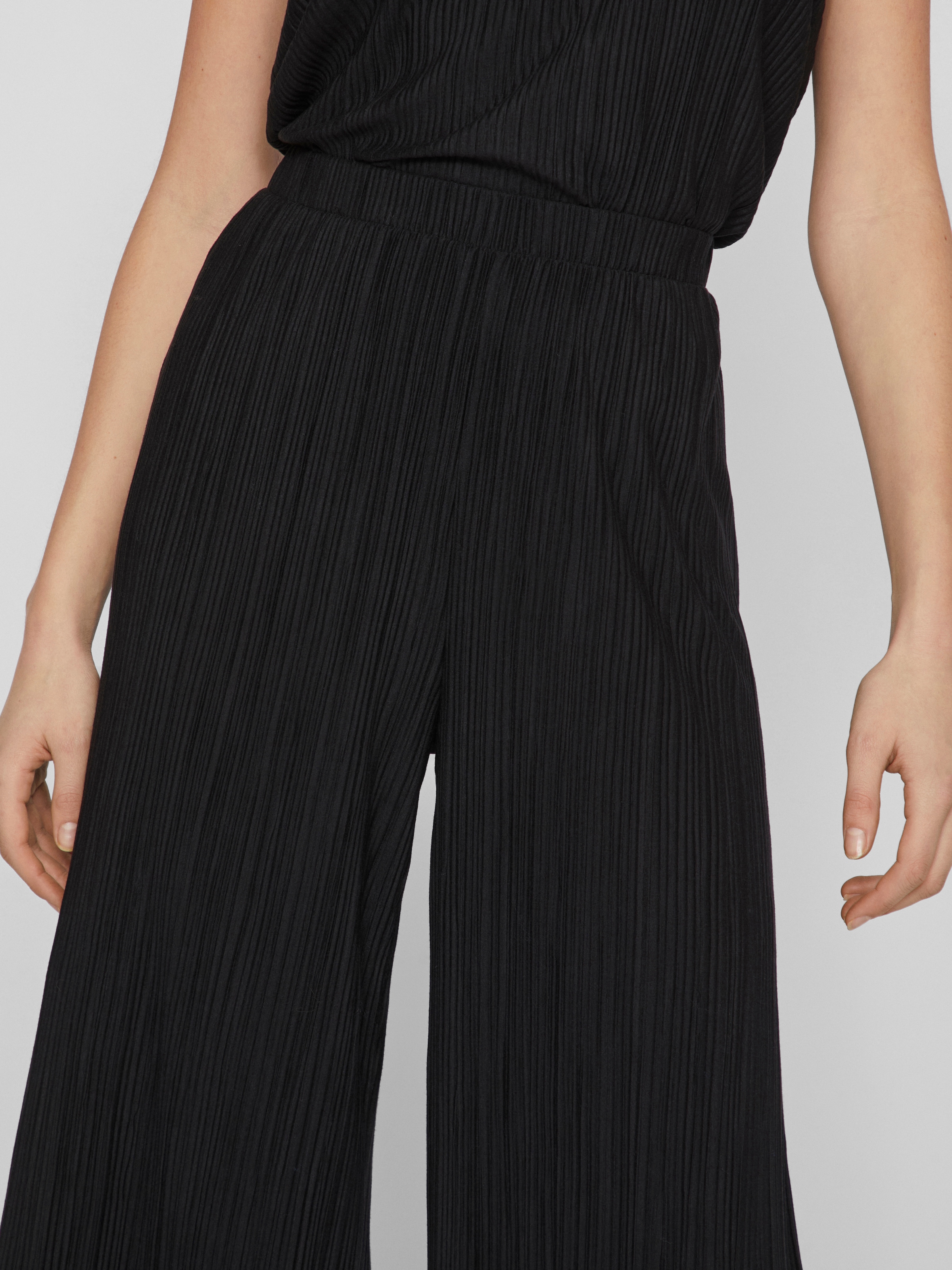 Vila Schlupfhose »VIPLISA HW CULOTTE PANTS - NOOS«, Sommerhose, plissierte Optik