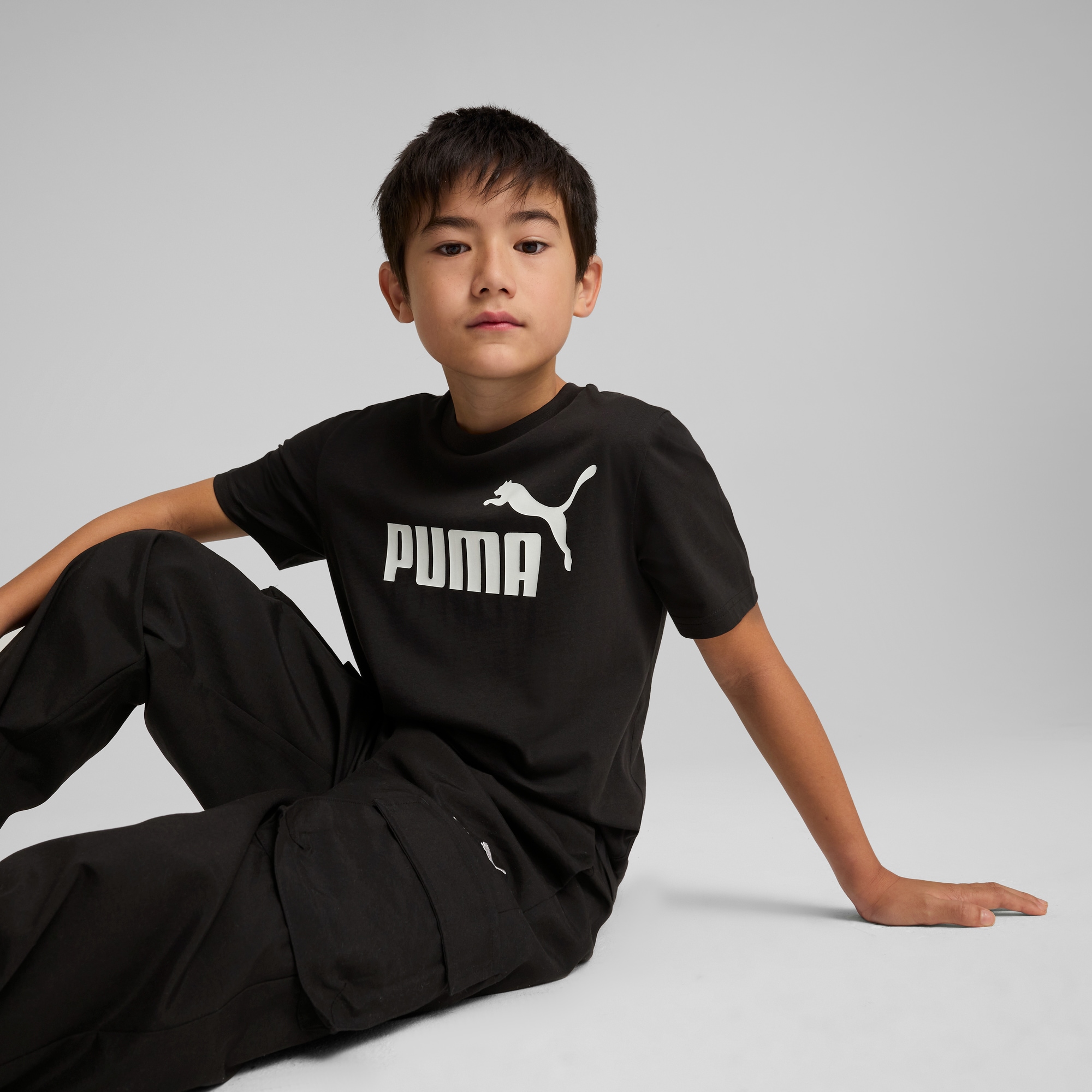 PUMA T-Shirt "ESS NO 1 LOGO TEE B" mit Rundhalsausschnitt, kurzärmlig, ohne Kapuze