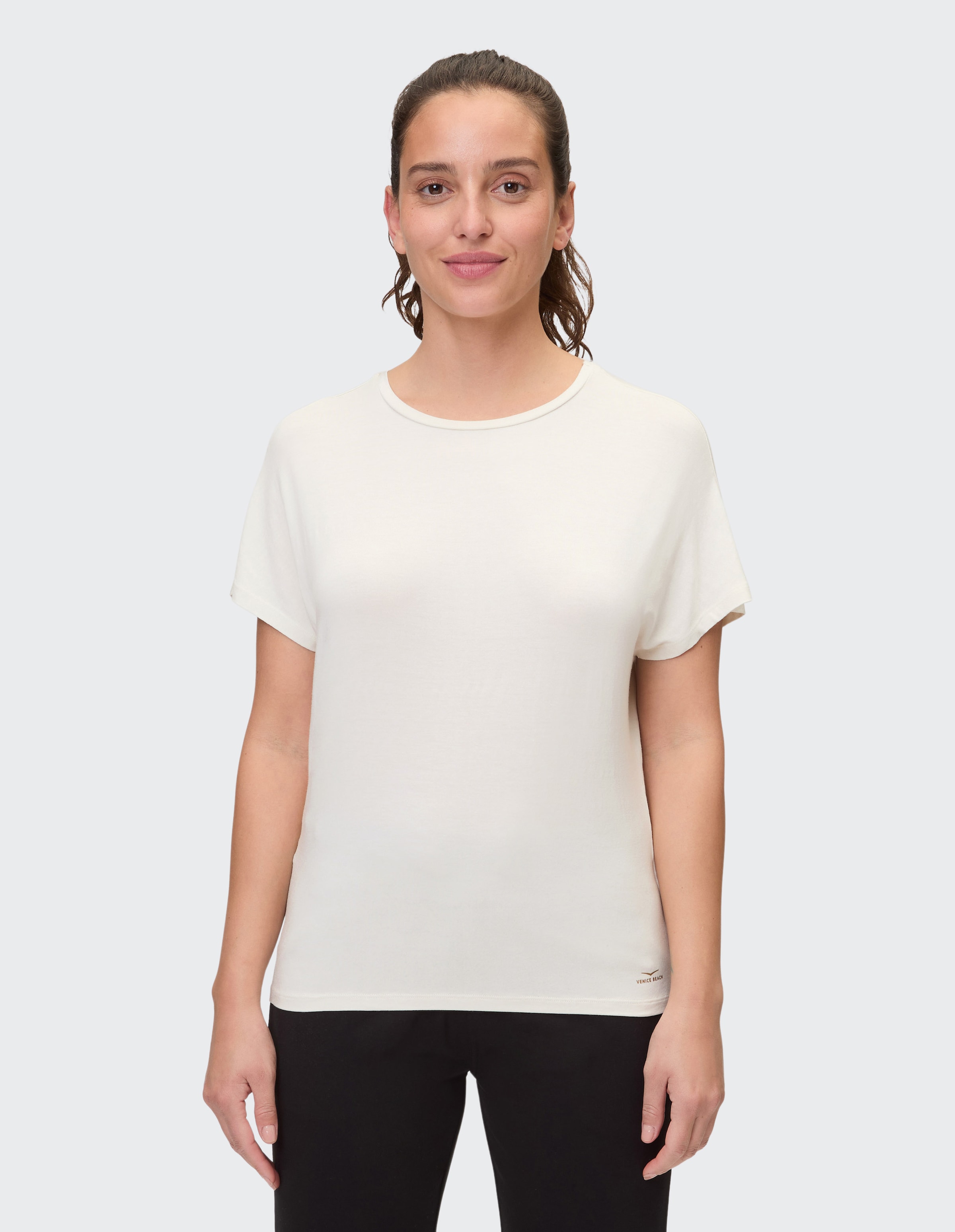 Venice Beach T-Shirt »T-SHIRT EILEEN« sportlicher Schnitt, für Freizeit und sportliche Aktivitäten