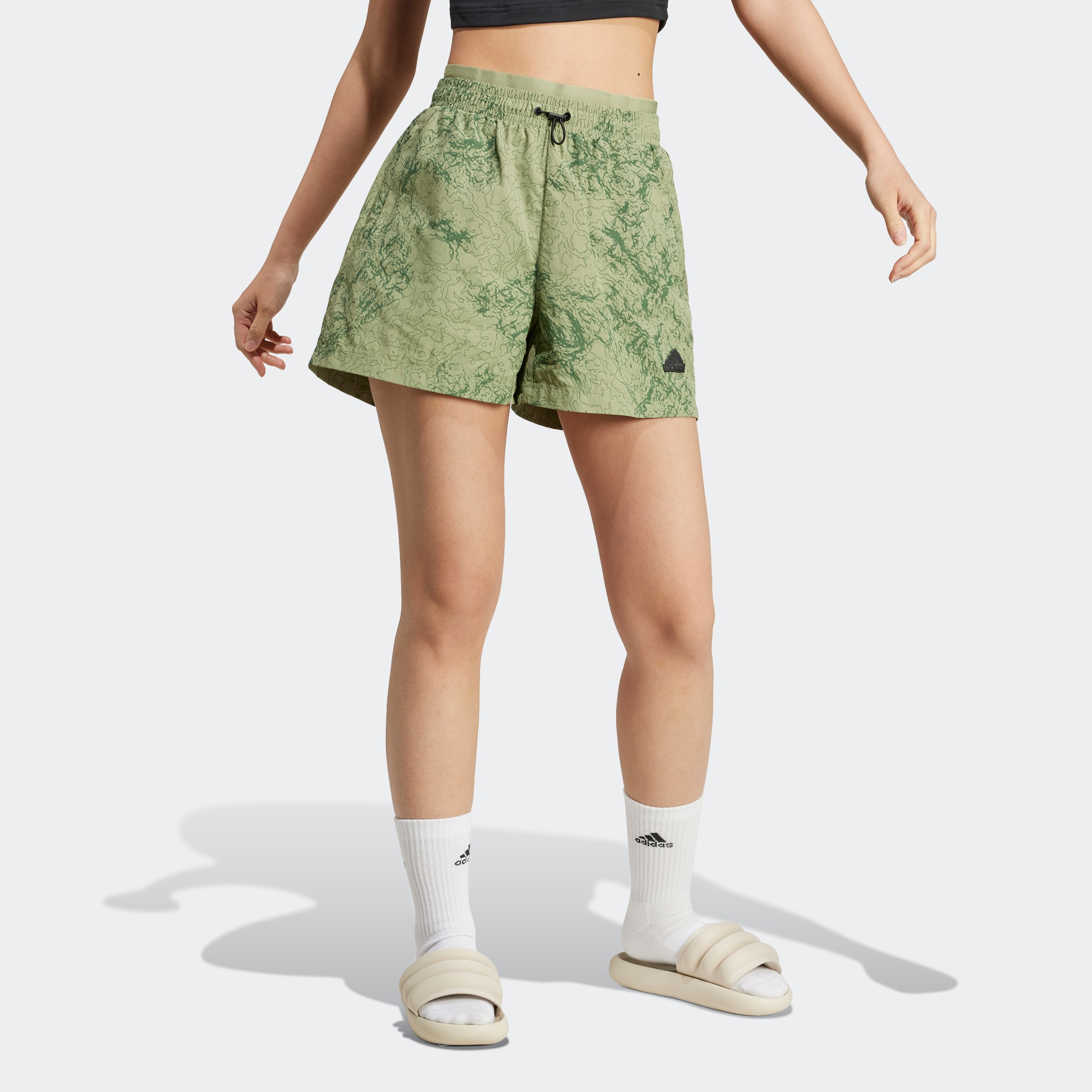 adidas Sportswear Shorts »W CE SHORT«, (1 tlg.)