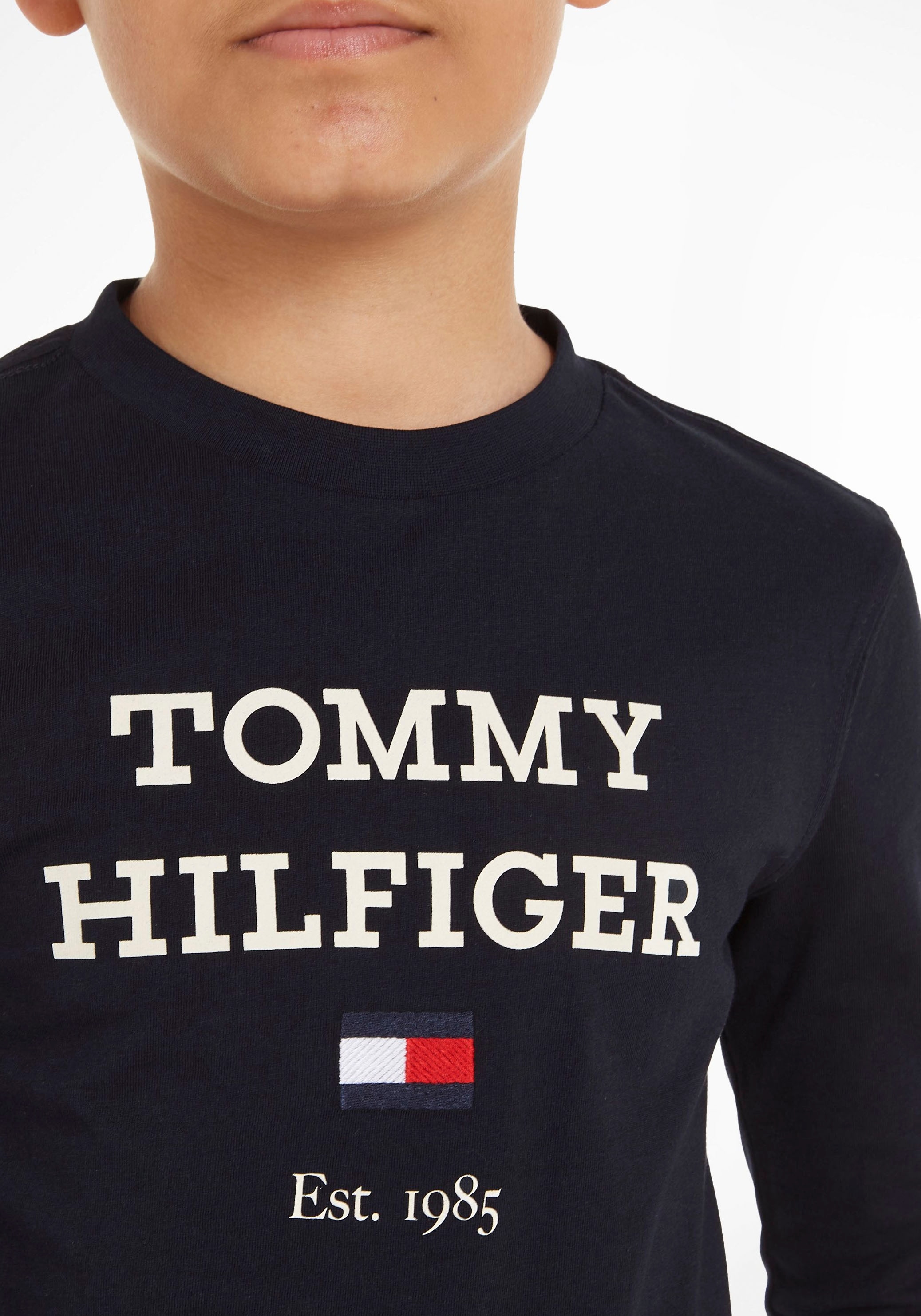 Tommy Hilfiger Langarmshirt »TH LOGO TEE L/S«, mit grossem Logo auf der Brust