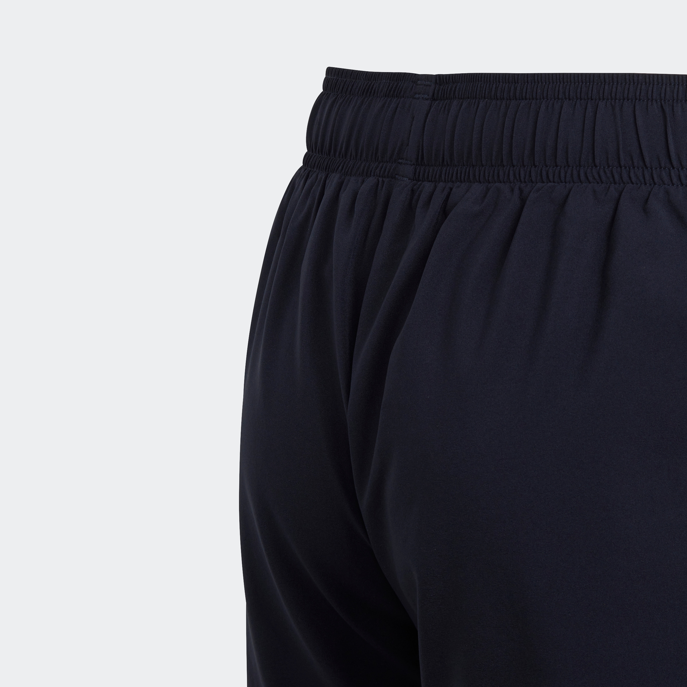 online CHELSEA«, adidas »ESSENTIALS Sportswear LOGO | SMALL Shorts (1 tlg.) entdecken ✵ Jelmoli-Versand