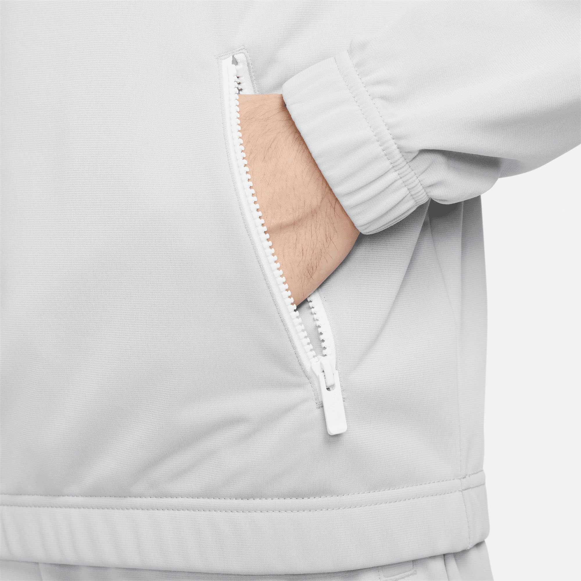 Nike Sportswear Trainingsanzug »Sport Essentials Men's Poly-Knit Track  Suit«, (Set, 2 tlg.) online kaufen | Jelmoli-Versand