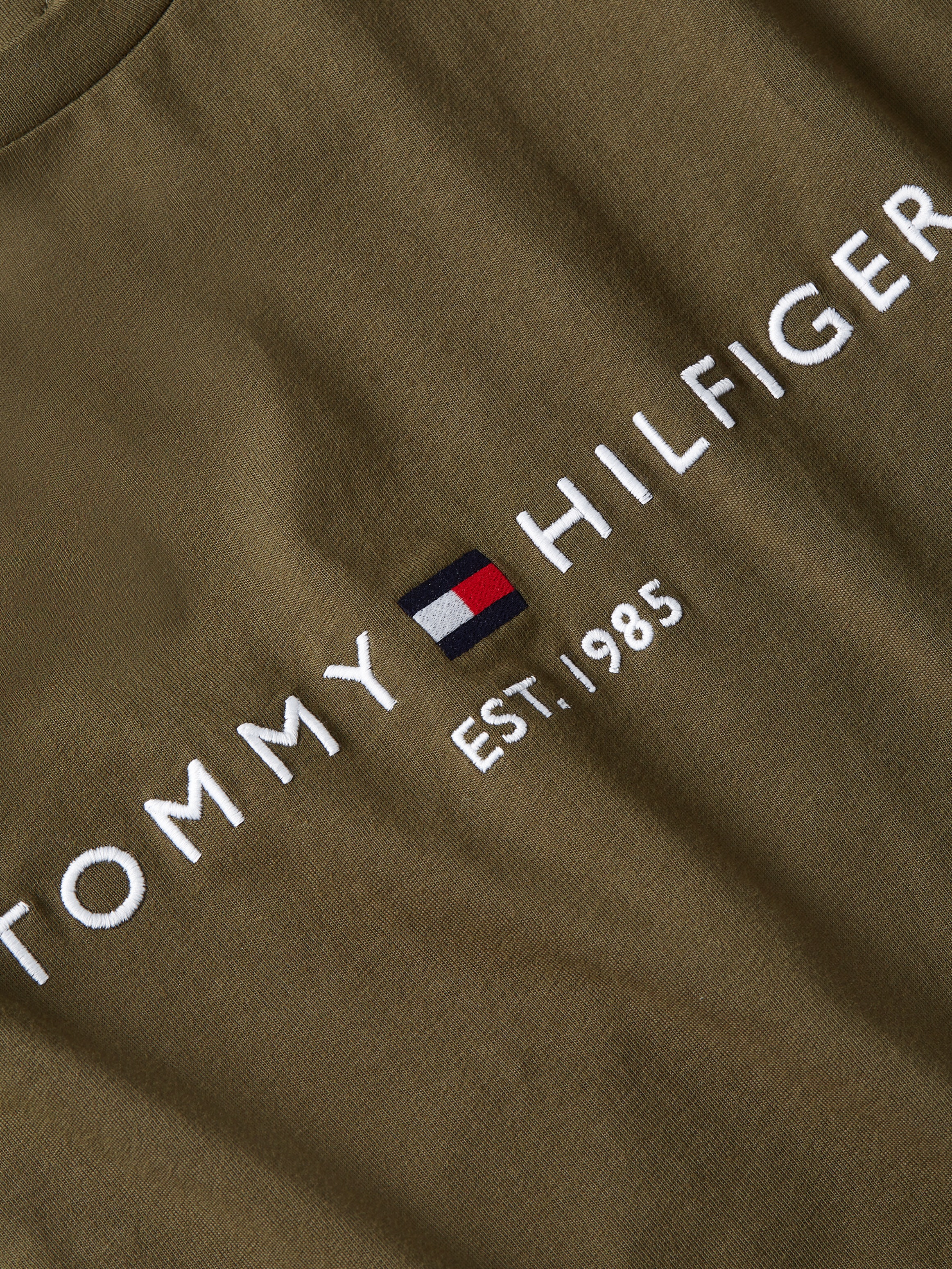 Tommy Hilfiger T-Shirt »TOMMY LOGO TEE«, aus reiner, nachhaltiger Baumwolle