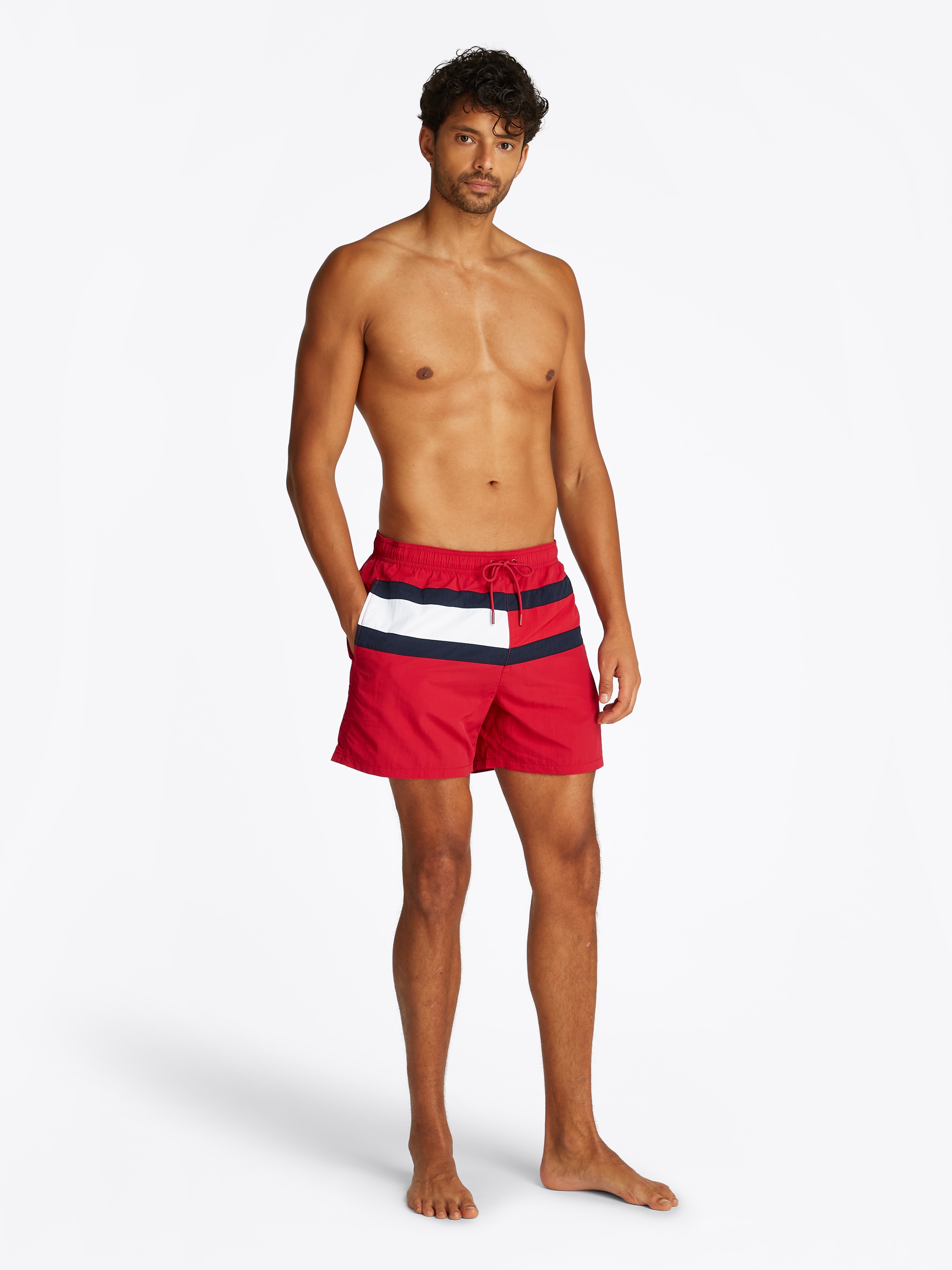 Tommy Hilfiger Swimwear Badeshorts »MEDIUM DRAWSTRING«, mit grossem Logo