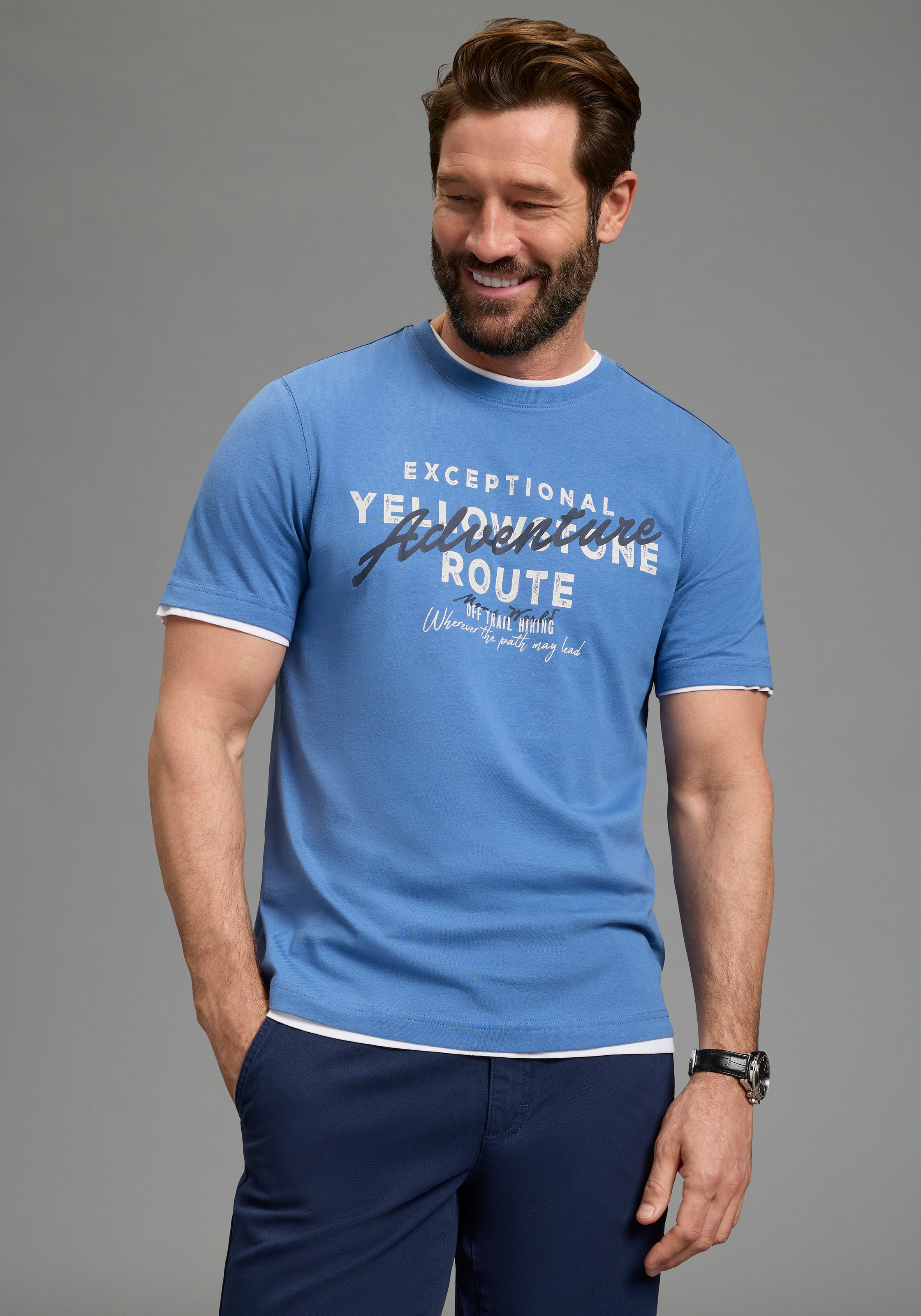 Mans World Rundhalsshirt "Neue Kollektion" normale Passform, Kurzarm, mit Print-Applikation