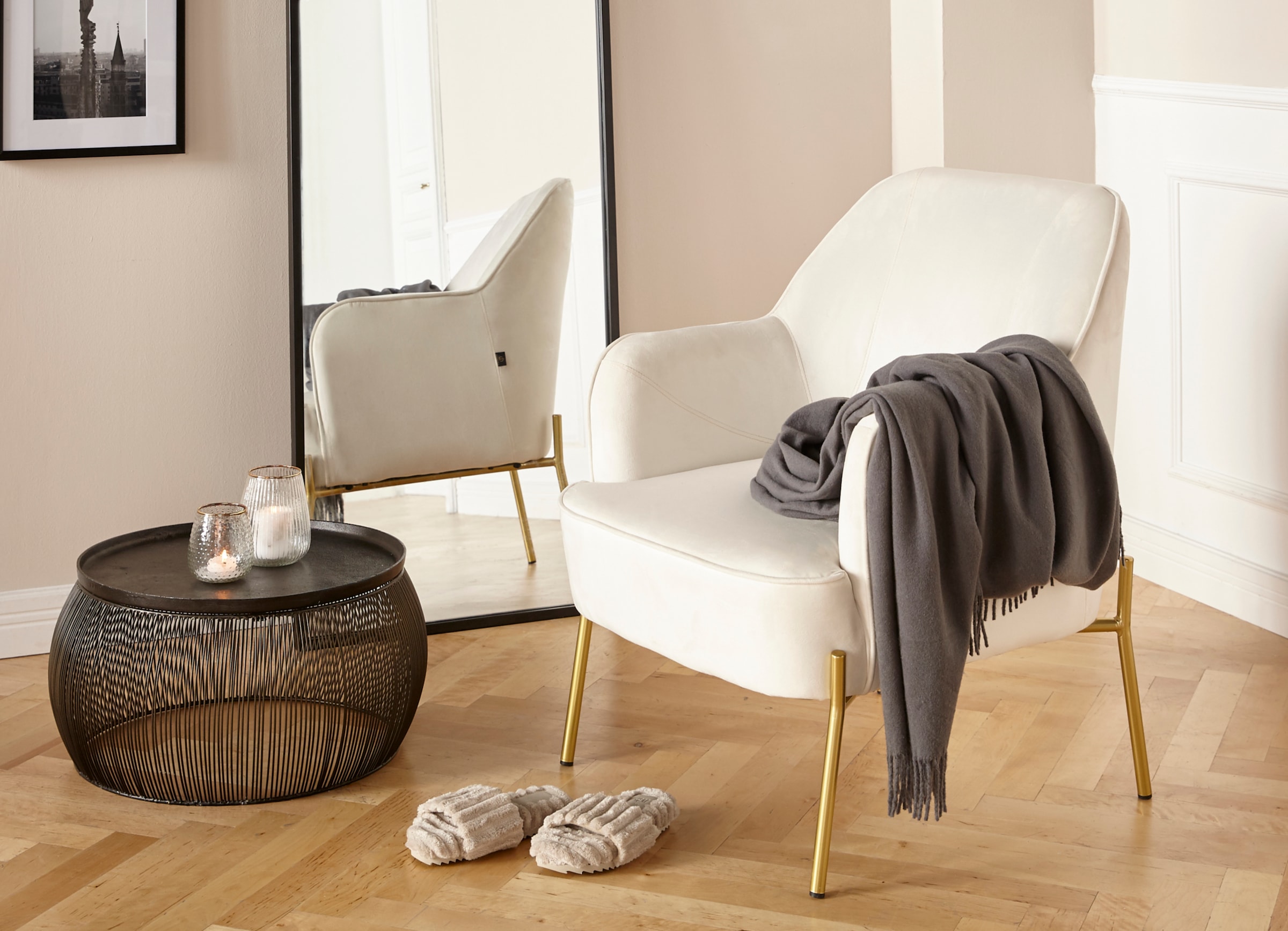 Leonique Sessel »Runa«, Samtvelours Bezug, in vier Farbvarianten, Sitzhöhe 44 cm