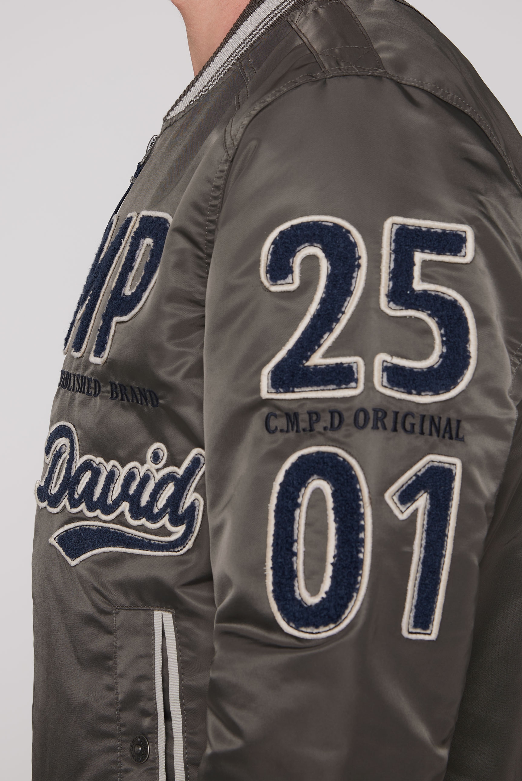 CAMP DAVID Blouson, mit grossem Frottee-Logo