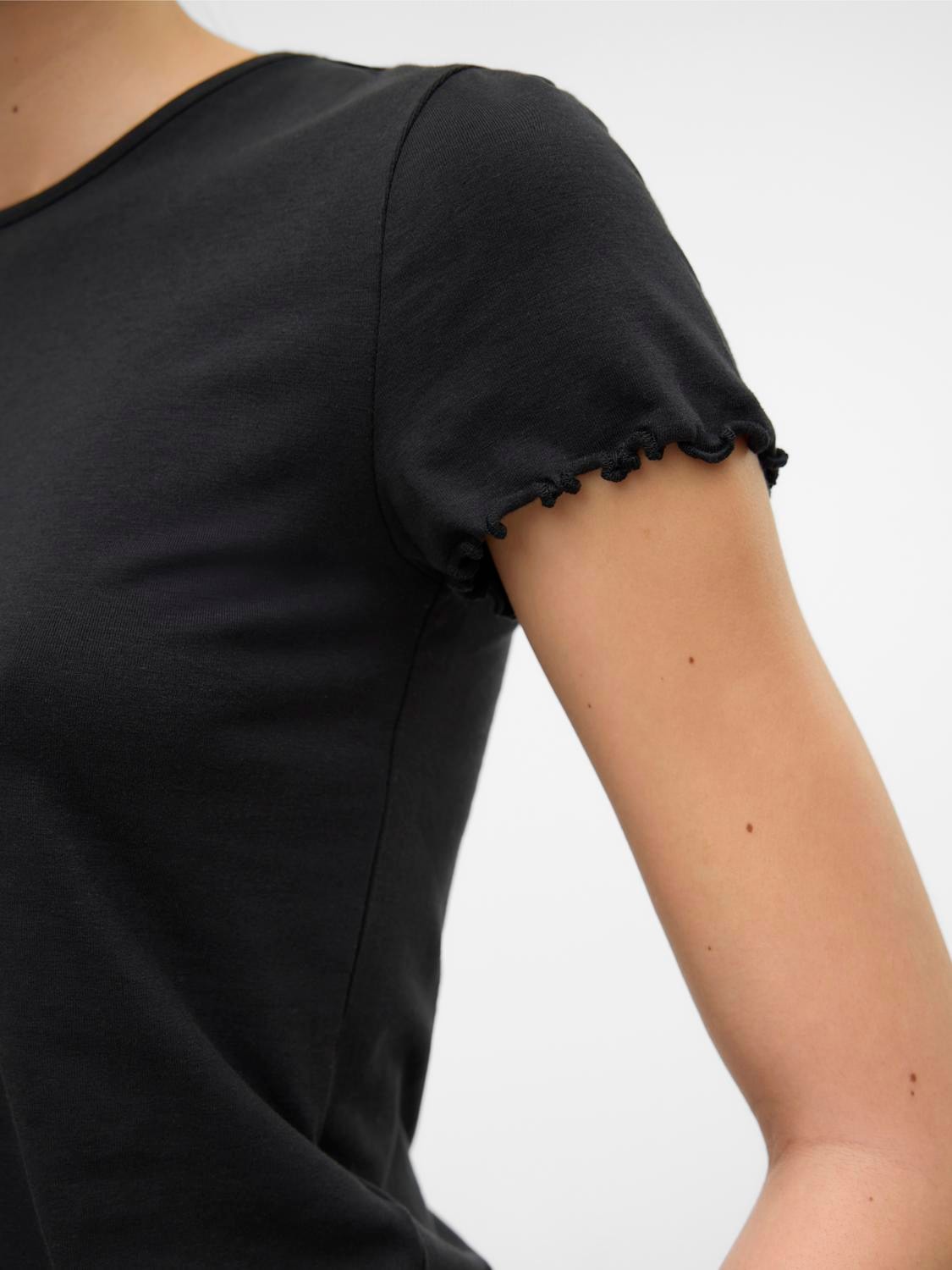 Vero Moda Kurzarmshirt »VMBARBARA SS SHORT ONECK TOP JRS GA NOOS«