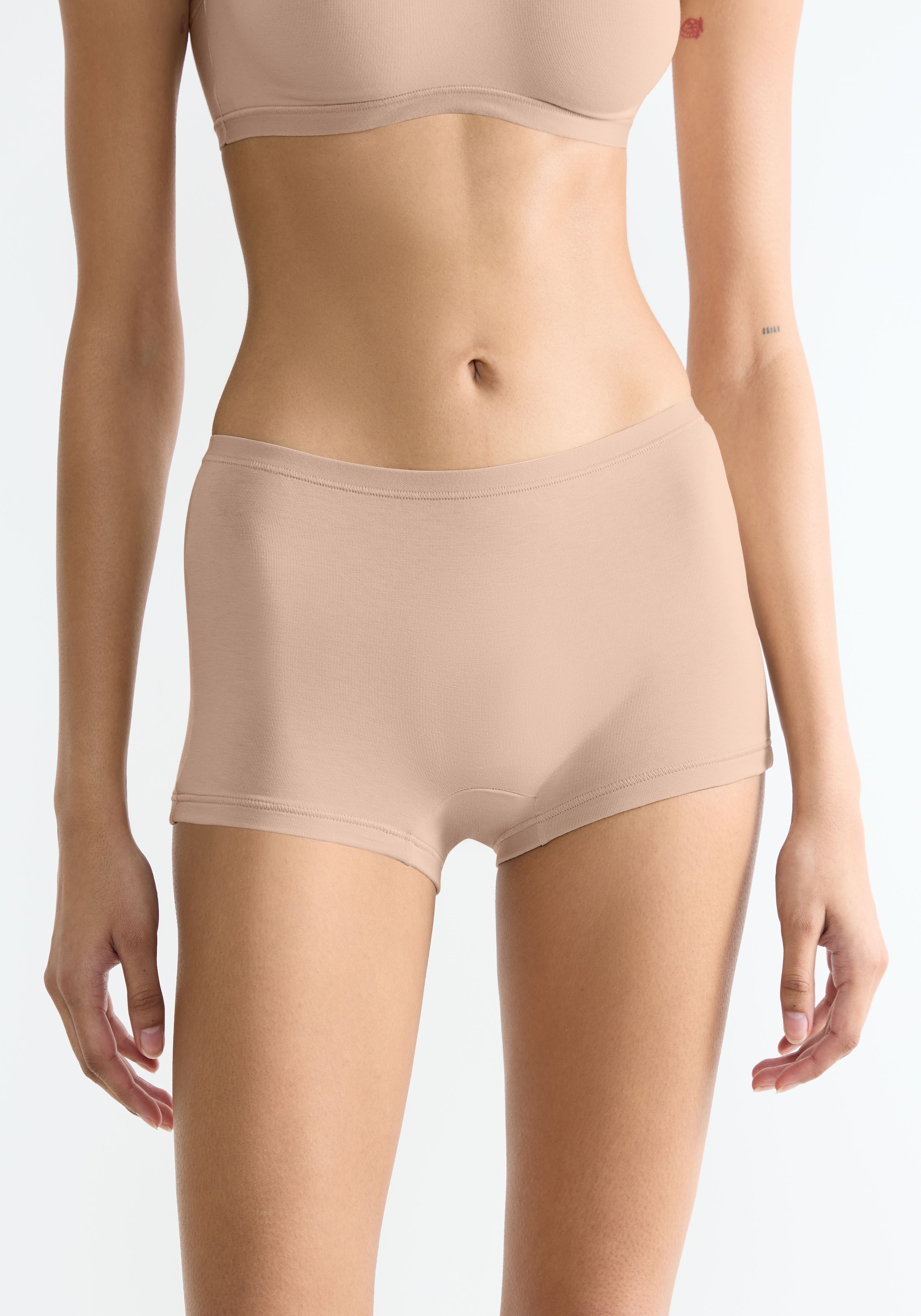 sloggi Panty »GO Daily Cotton«, (3er Pack), Glanz-Effekt Details, elastisch, bequem, Baumwollmix