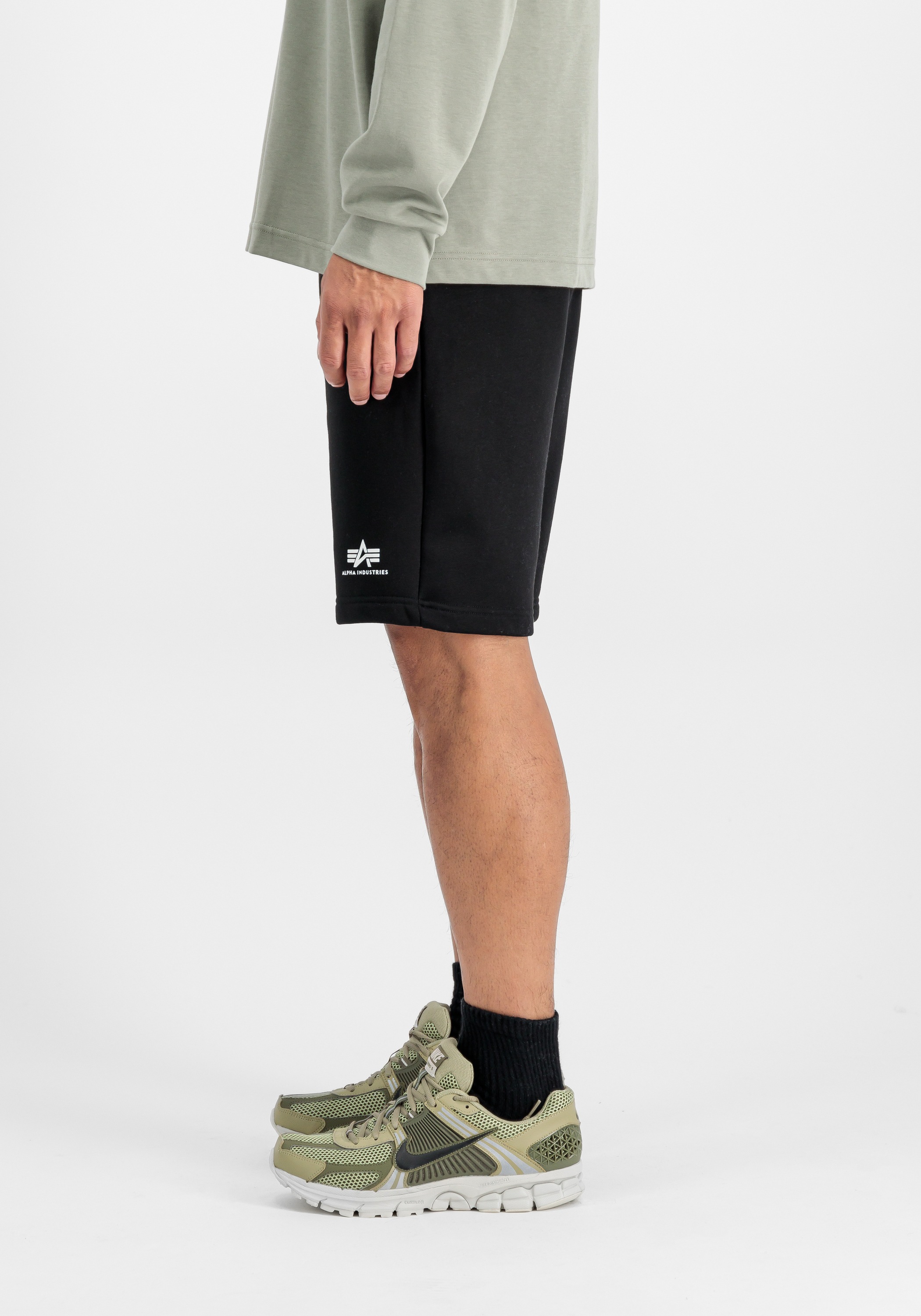 Alpha Industries Shorts »Basic Short SL II«