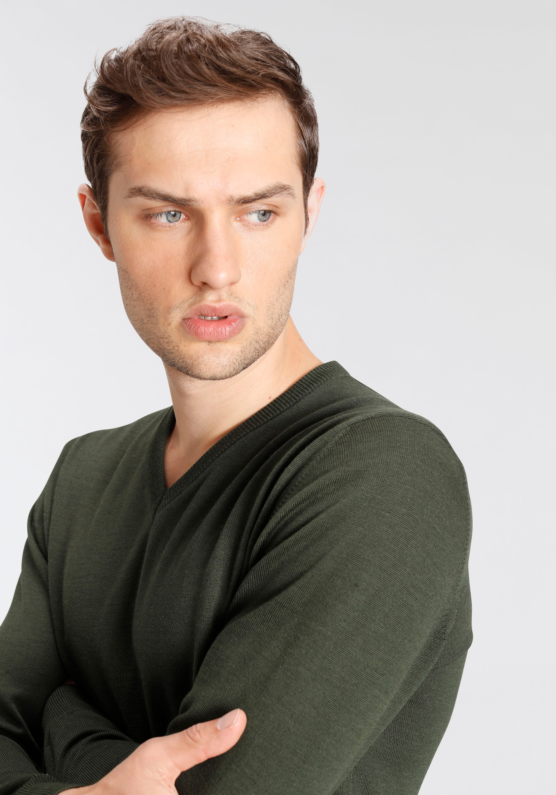 OLYMP V-Ausschnitt-Pullover »OLYMP Strick Casual«, klassischer Strickpullover
