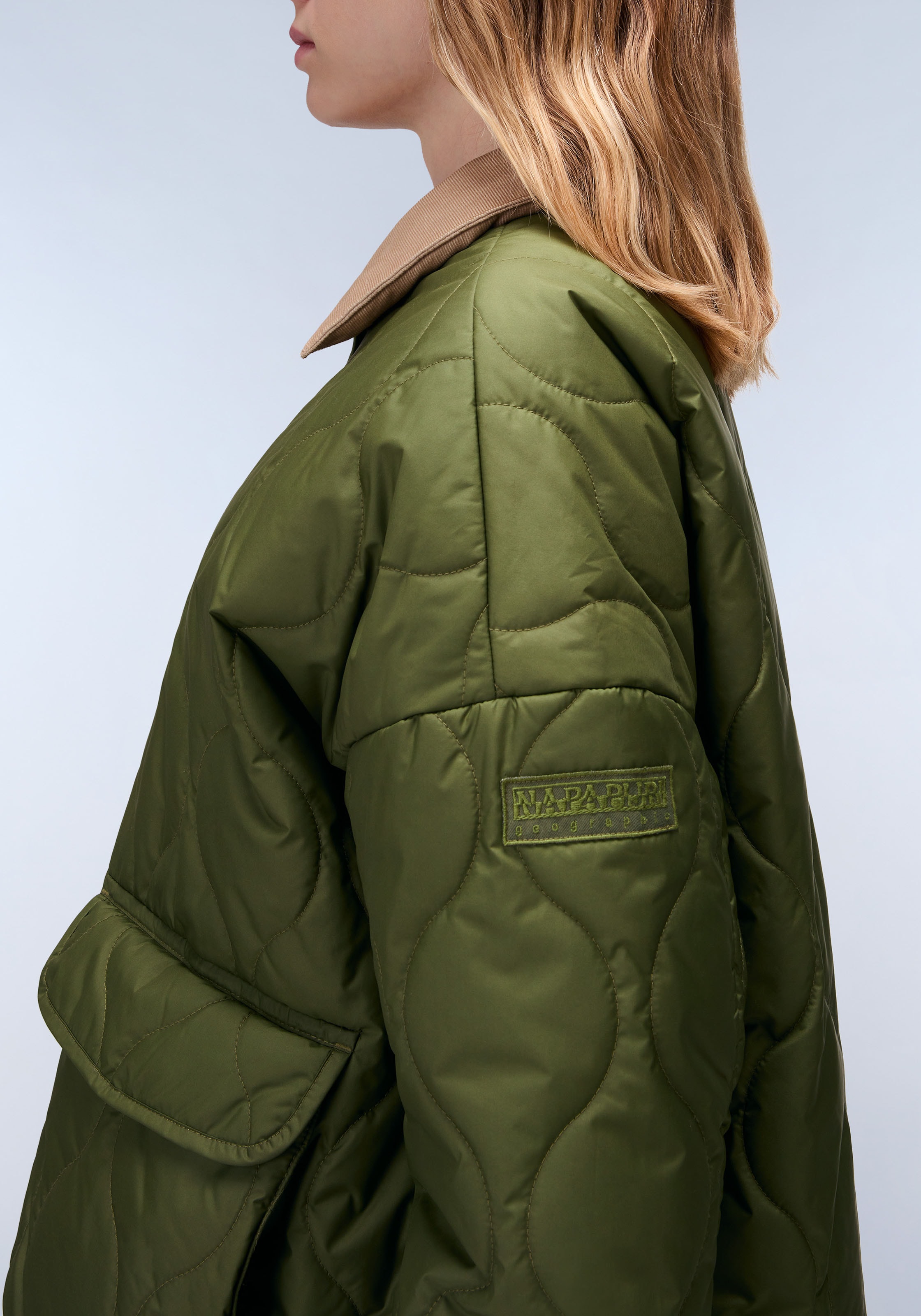 Napapijri Wendejacke »A-SECRET W SPHAGNUM G1V«, ohne Kapuze, Mit Rundhalsausschnitt