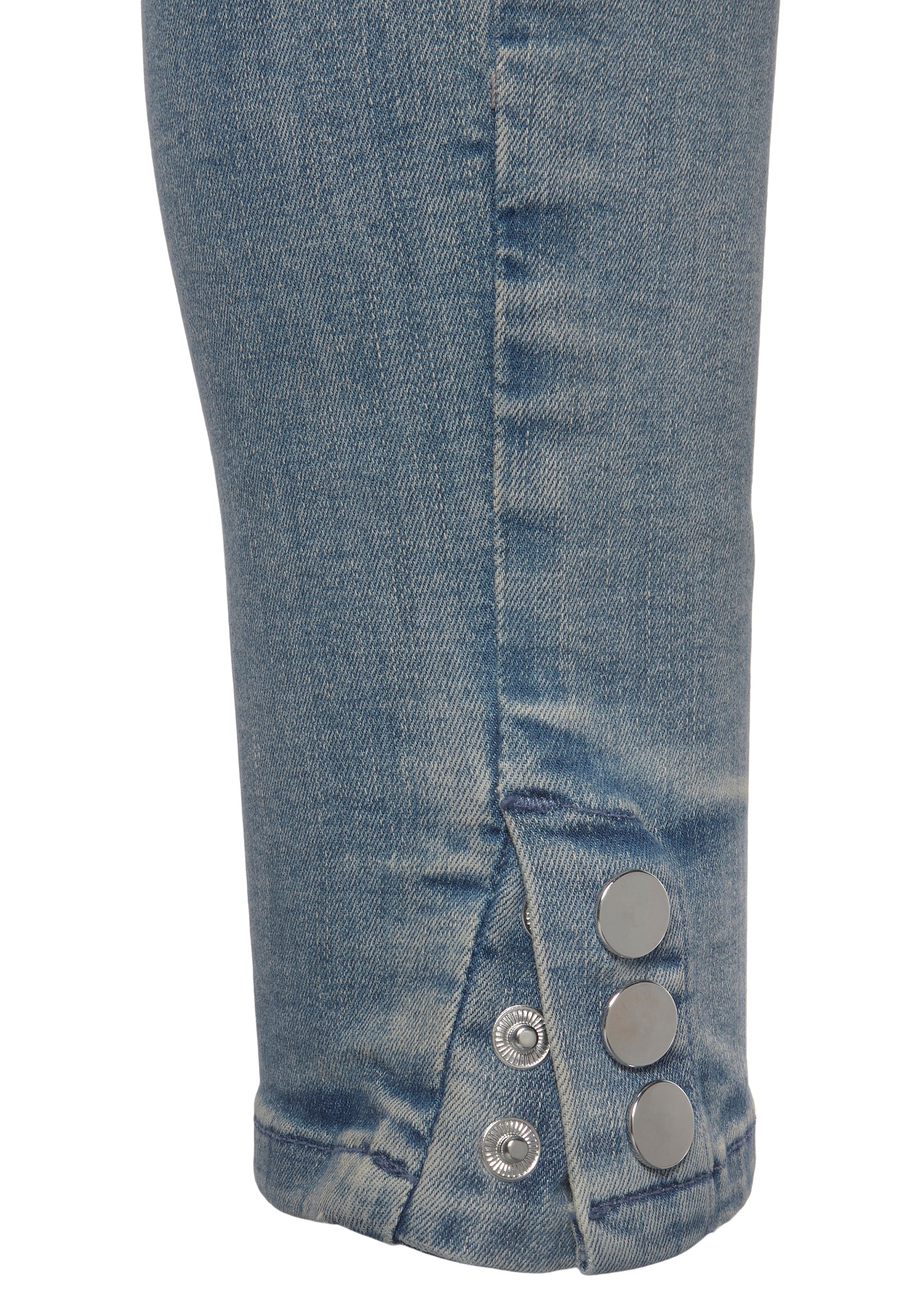 LASCANA Jeggings, mit Druckknöpfen am Saum