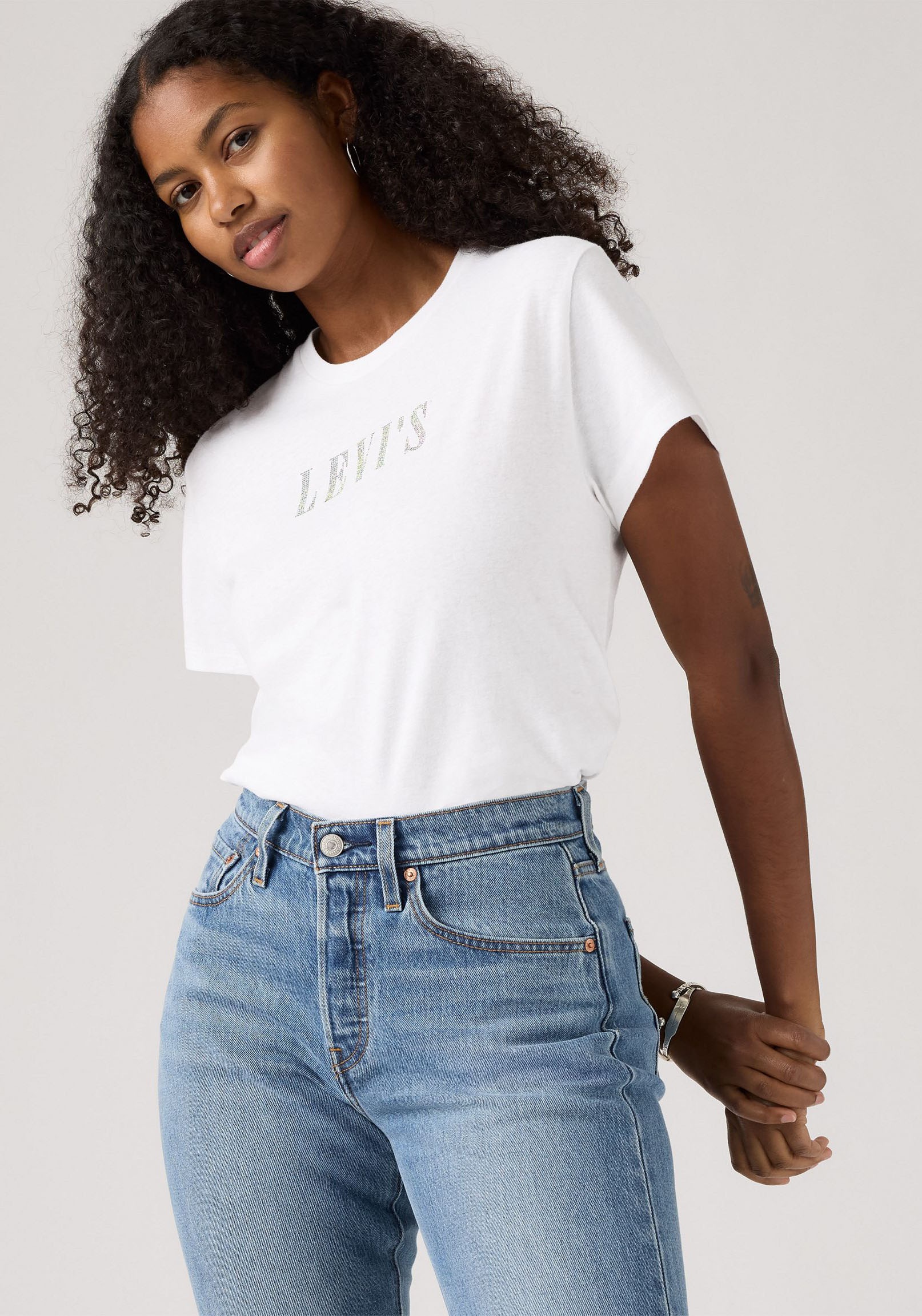 Levi's® T-Shirt »GRAPHIC CLASSIC T«, Glitzerne Applikation