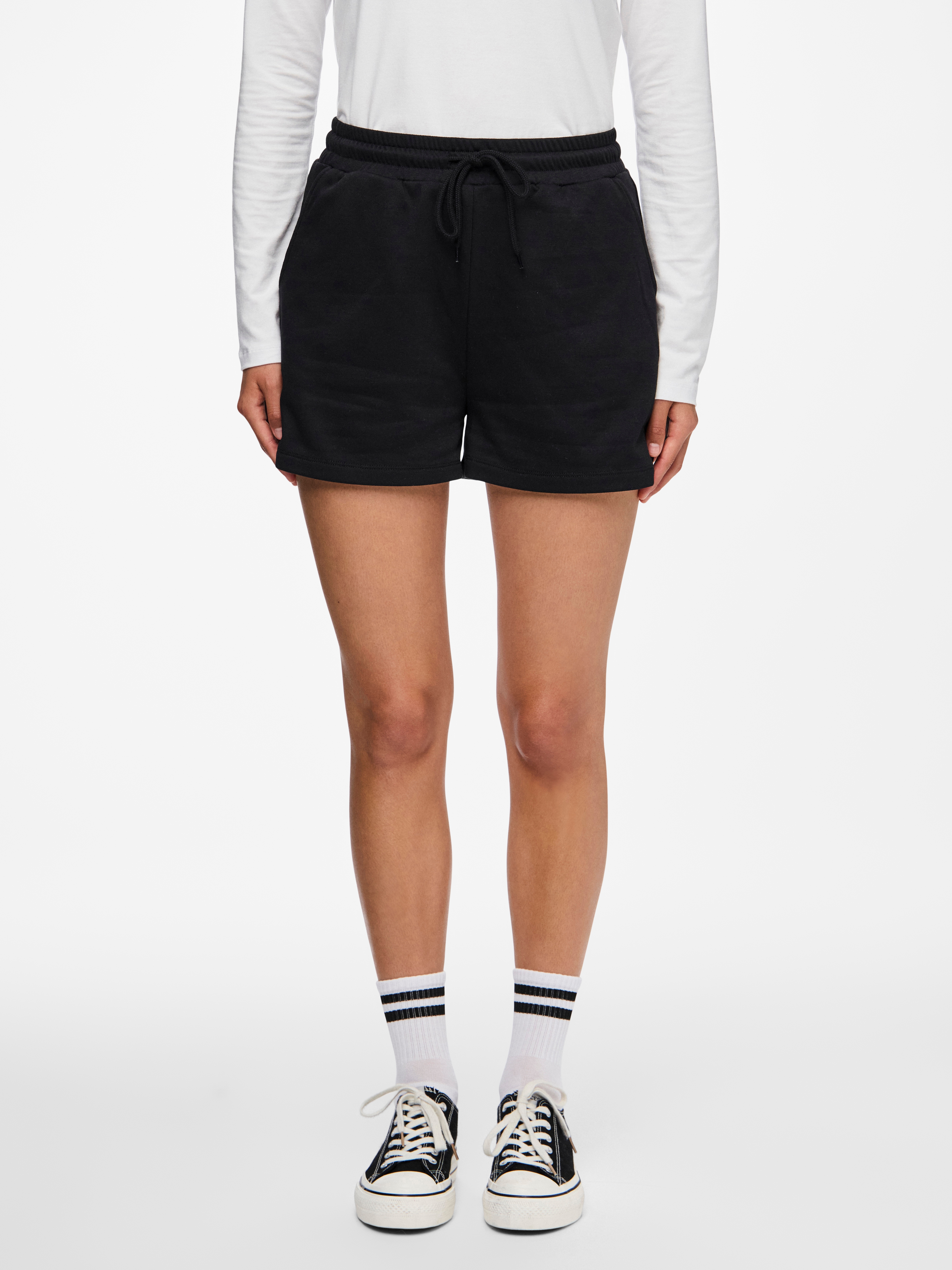 pieces Sweatshorts "PCCHILLI SUMMER HW SHORTS UB NOOS BC" Baumwollmischung, regular fit