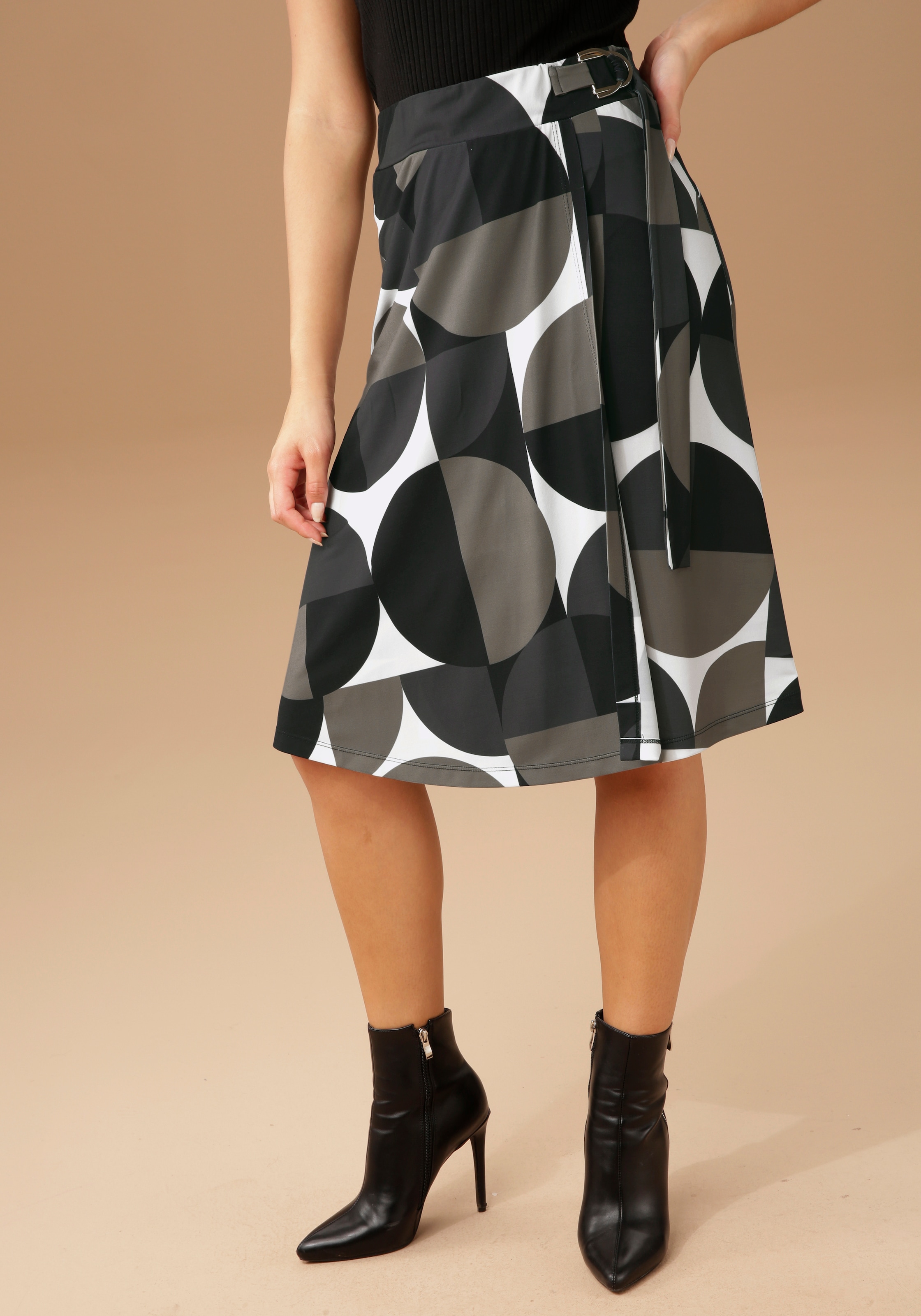 Aniston SELECTED Jerseyrock, mit silberfarbenen Schnallen kaufen