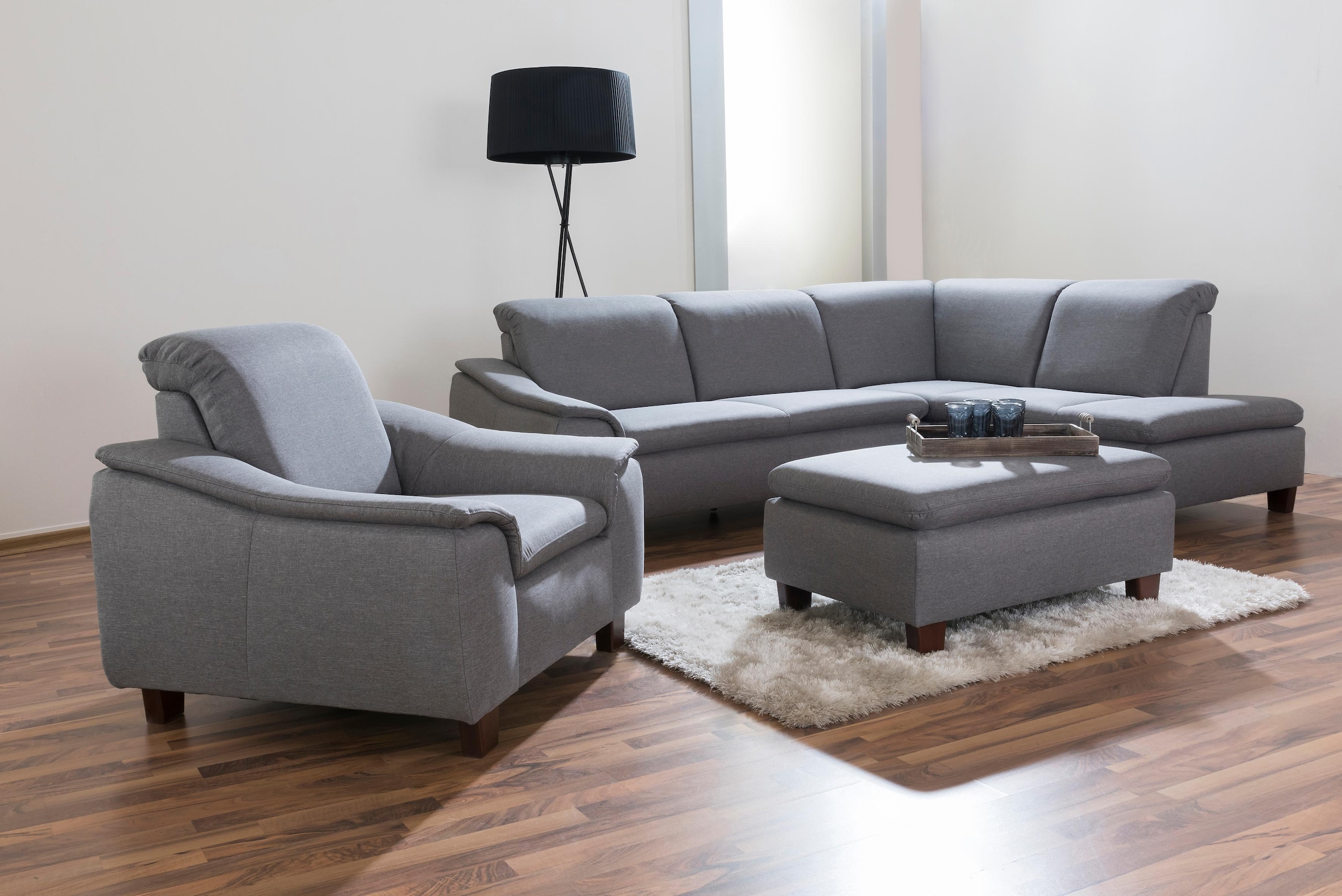 Max Winzer® Ecksofa »Alessio, aktuelle Mattenoptik, geschwungene Formensprache, bequem«, mit abgerundeter Rückenlehne, Ottomane wahlweise links oder rechts