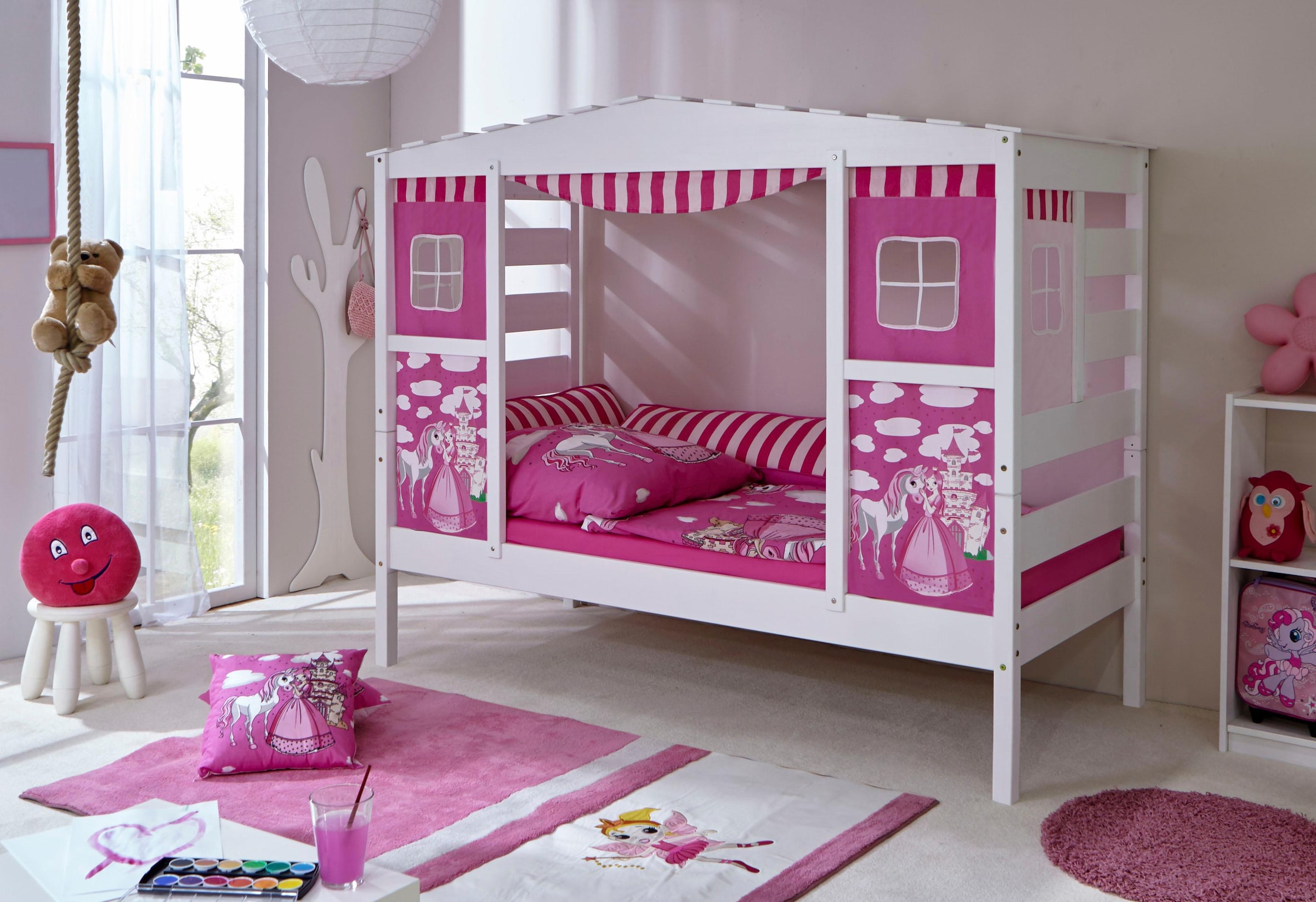 Ticaa Kinderbett »Lio« Hausbett, aus Kiefer Massivholz, inkl. Rollrost