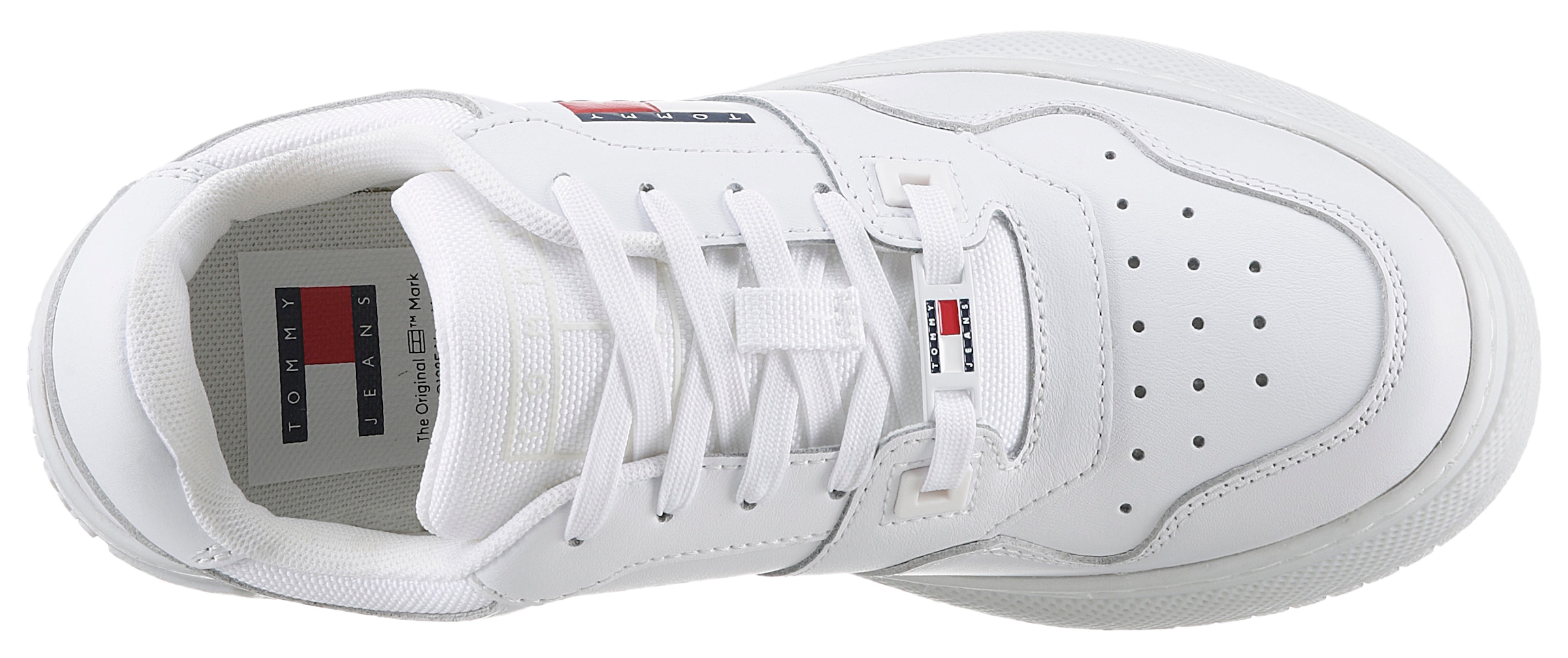 Tommy Jeans Plateausneaker »TJW RETRO BASKET FLATFORM ESS«, mit Logoschriftzug in der Sohle, Freizeitschuh, Halbschuh, Schnürschuh