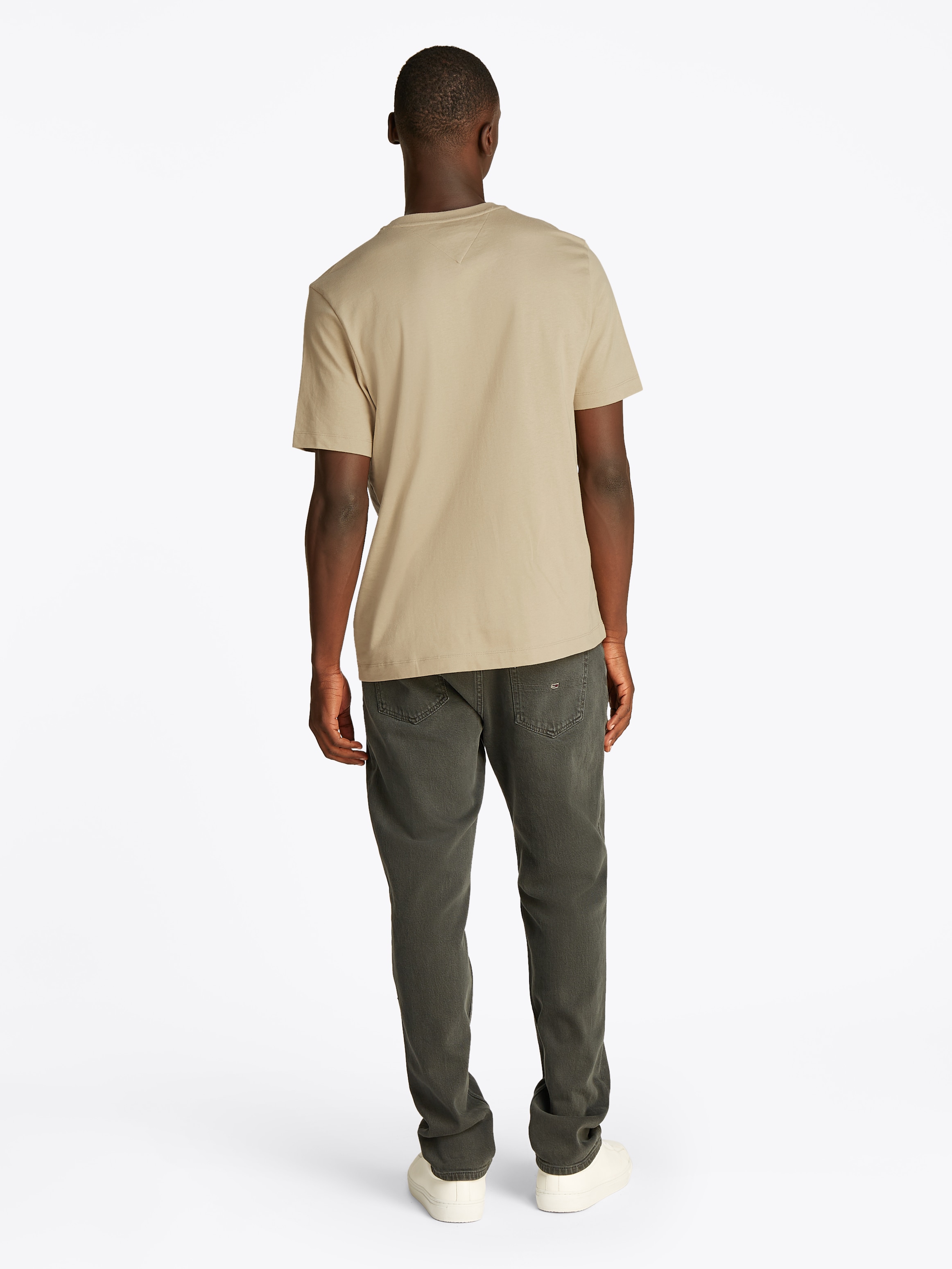 Tommy Hilfiger T-Shirt »ESSENTIAL REG FIT SOLID TEE mit Stickerei und Rundhals«, unifarben, casual, regular fit, Baumwolle, Rundhals