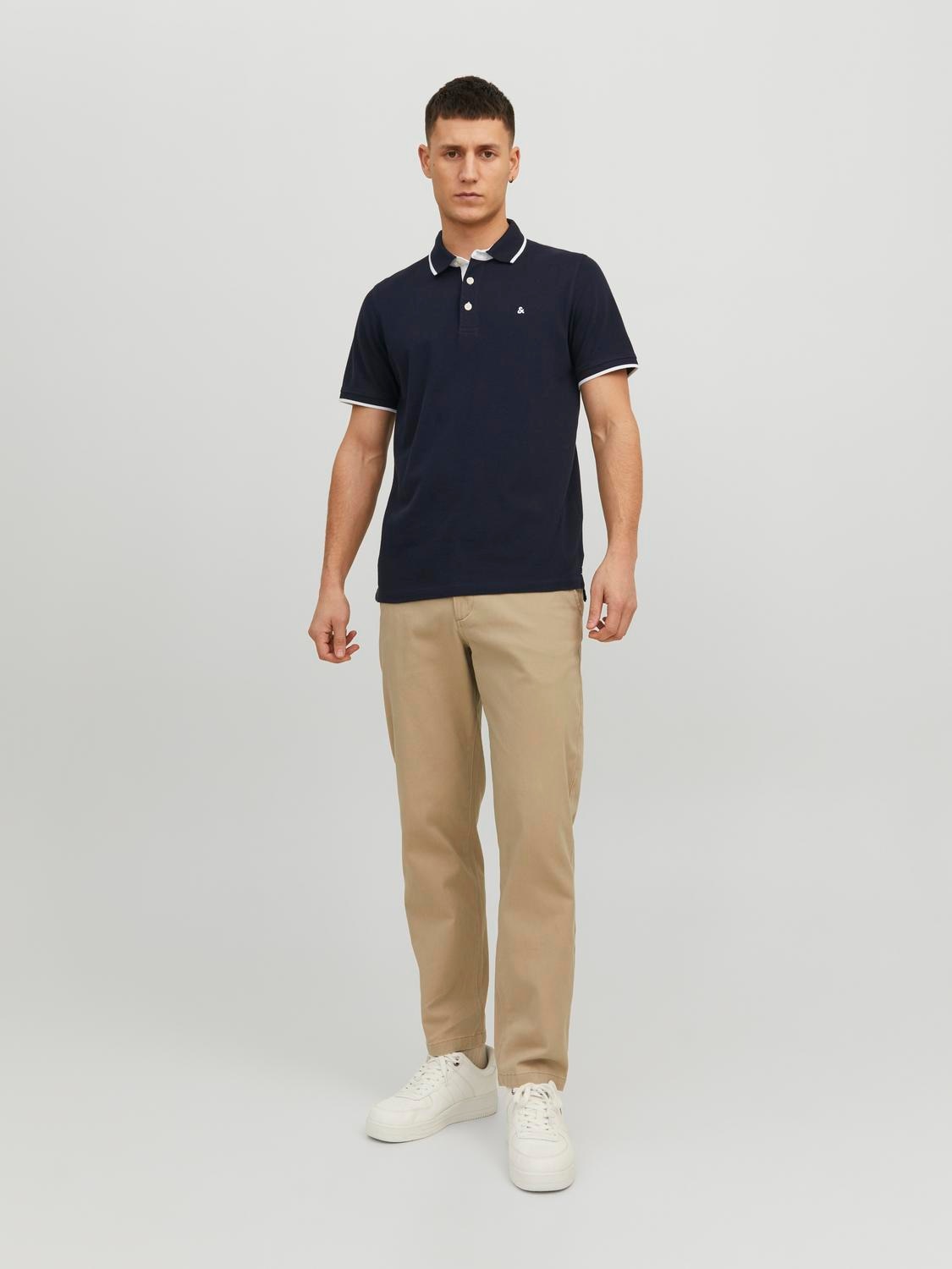 Jack & Jones Poloshirt »JJEPAULOS POLO SS NOOS«, mit Logo Stickerei