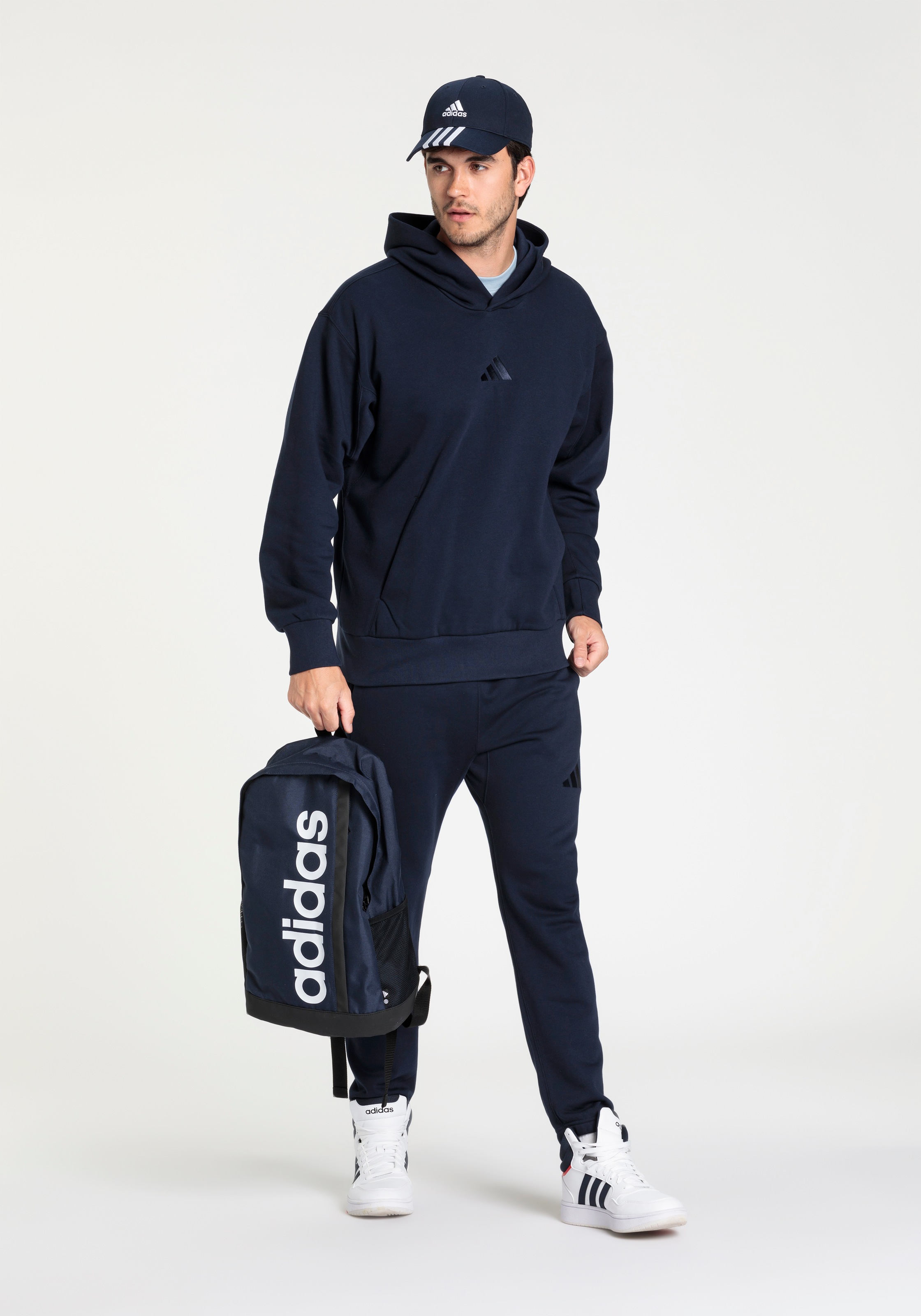 adidas Sportswear Kapuzensweatshirt »M A SZN FL HD«, (1 tlg.), weiches Fleecematerial